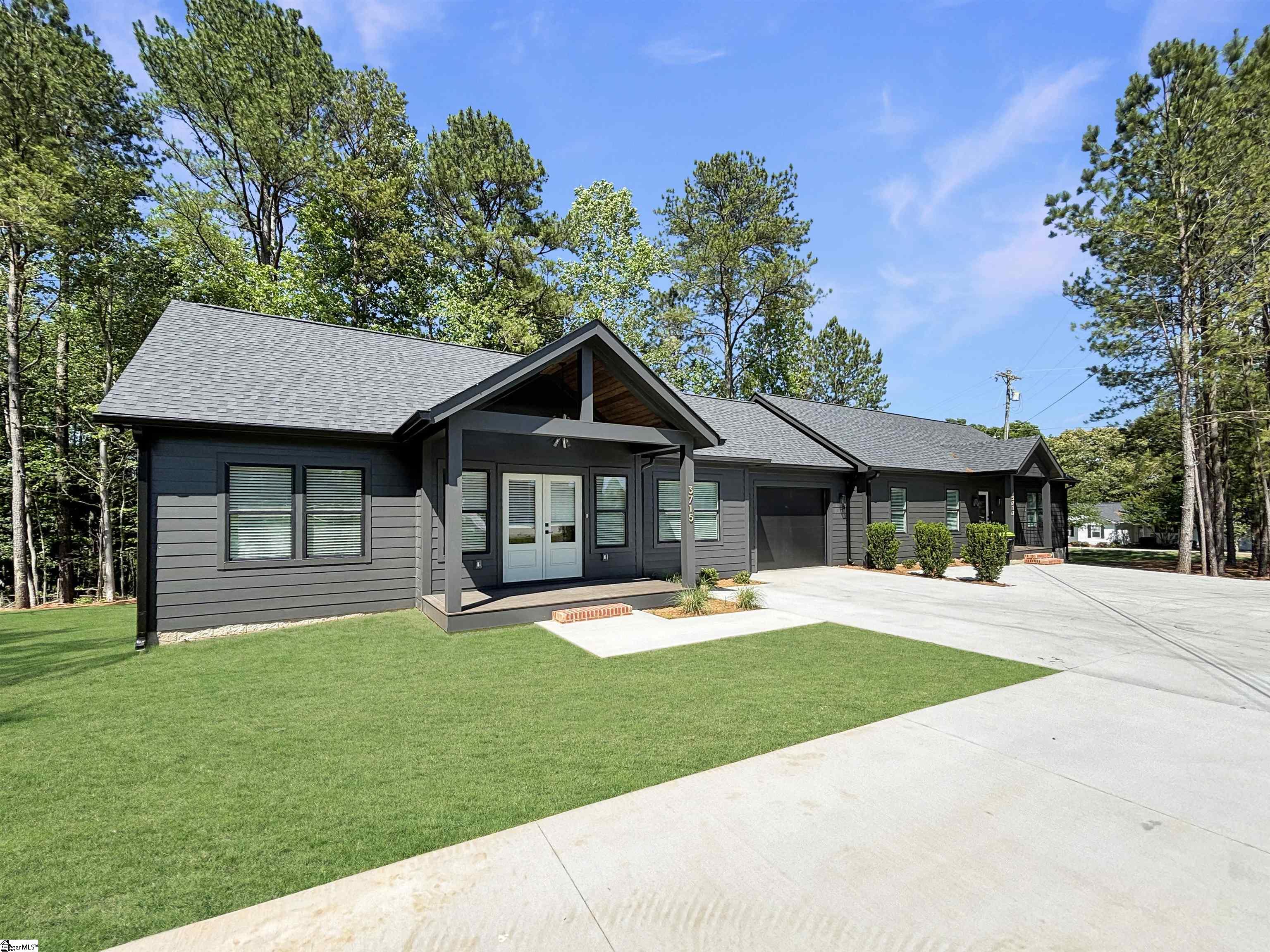 3715 Greenpond Road, Woodruff SC 29388