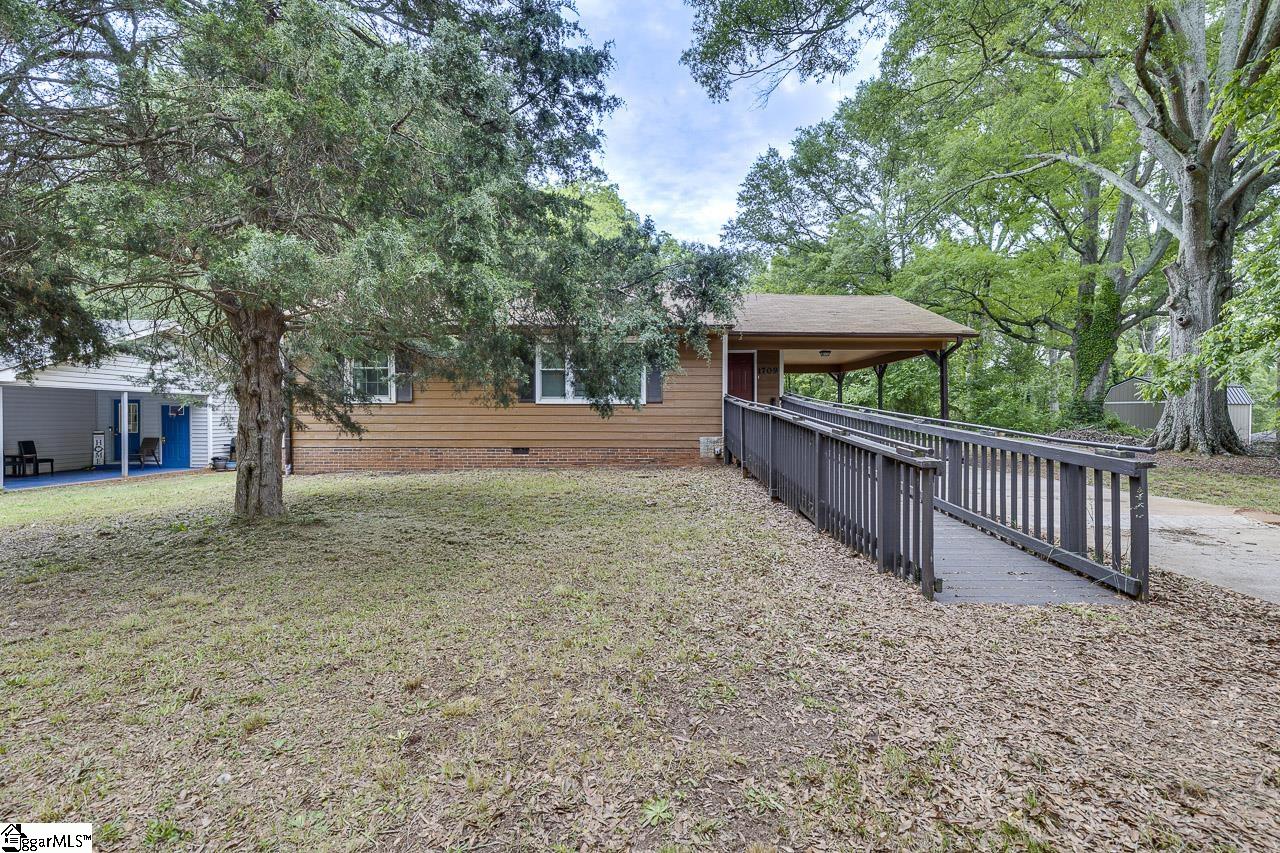 1709 Lyndon, Anderson, South Carolina image 2