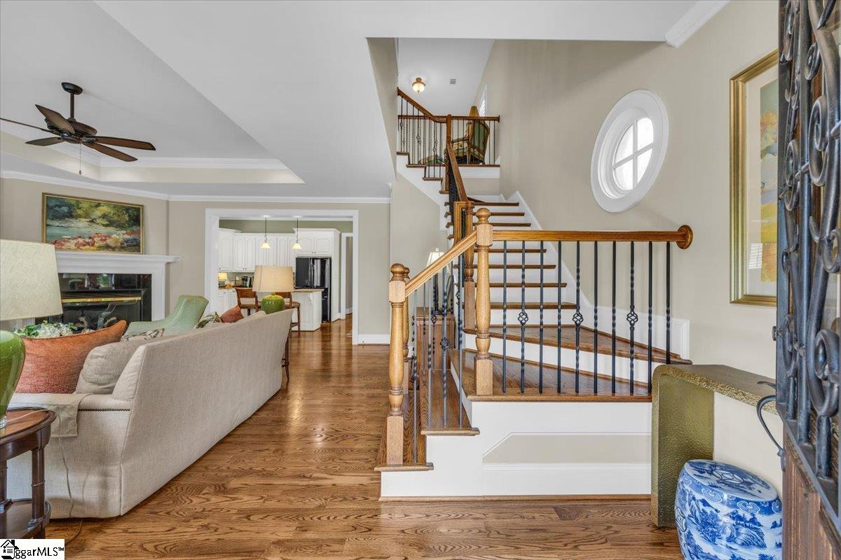 2 Arezzo, Greenville, South Carolina image 5