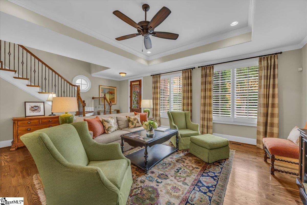 2 Arezzo, Greenville, South Carolina image 6