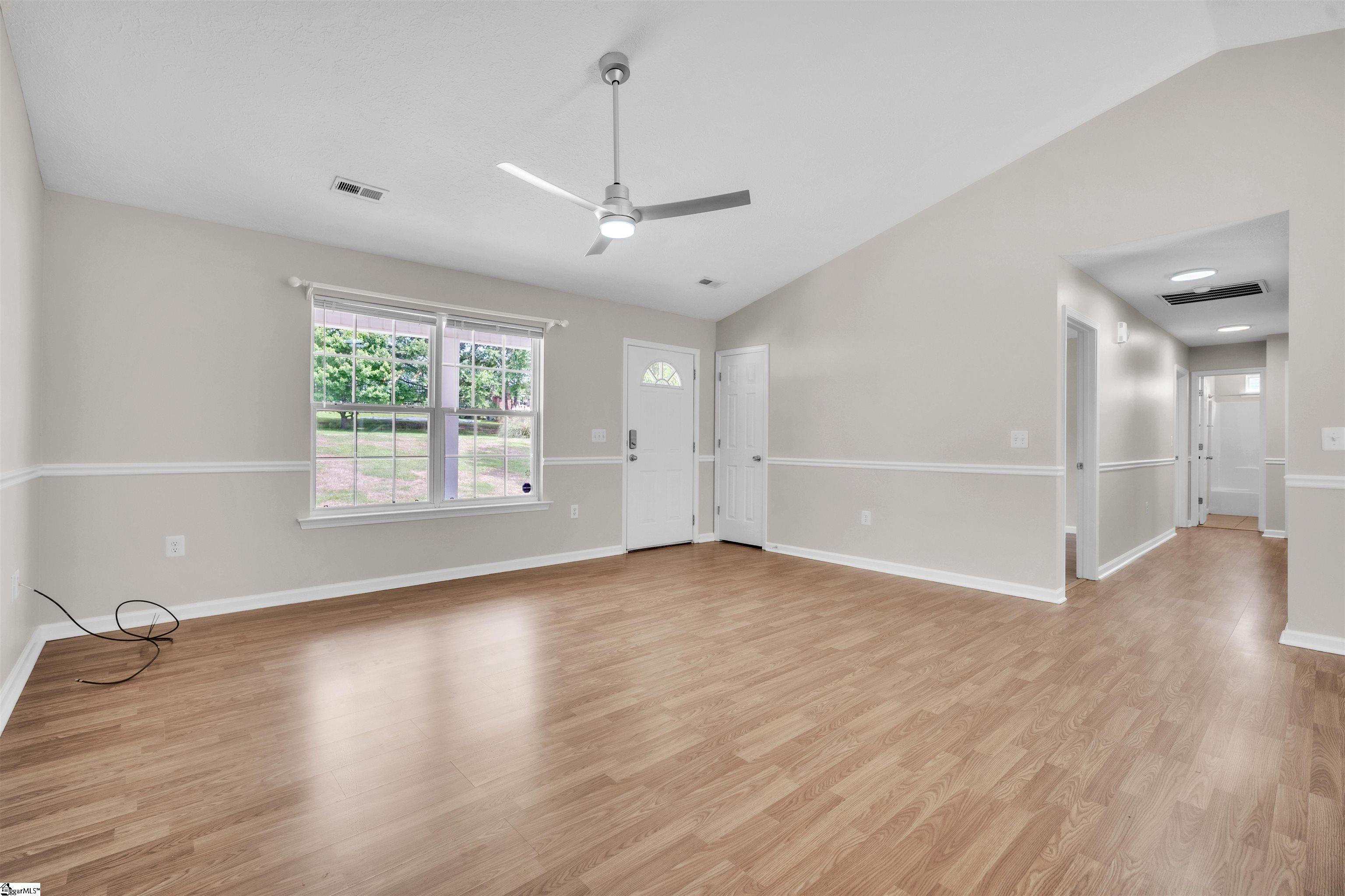 747 Laurel, Greer, South Carolina image 4