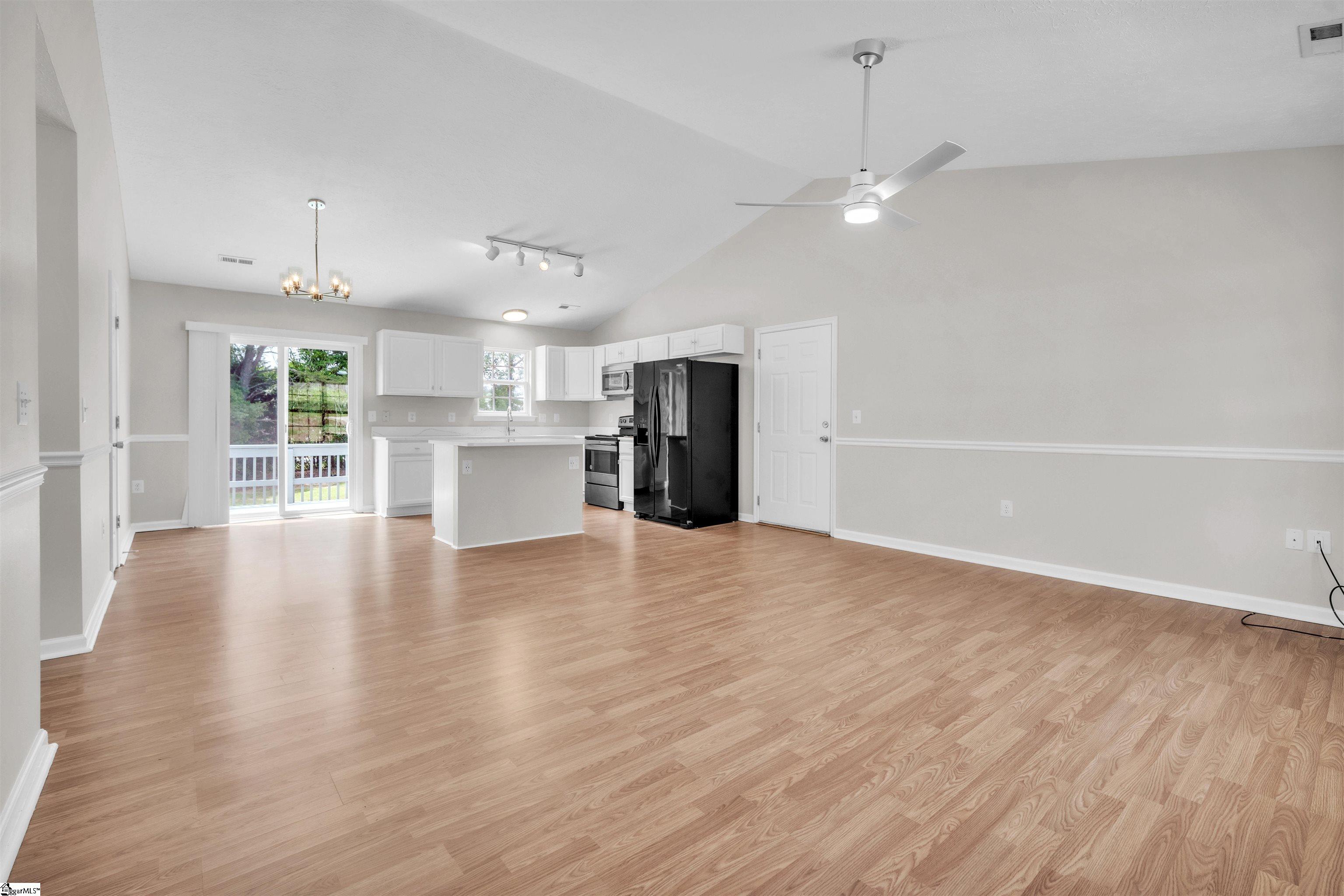 747 Laurel, Greer, South Carolina image 6