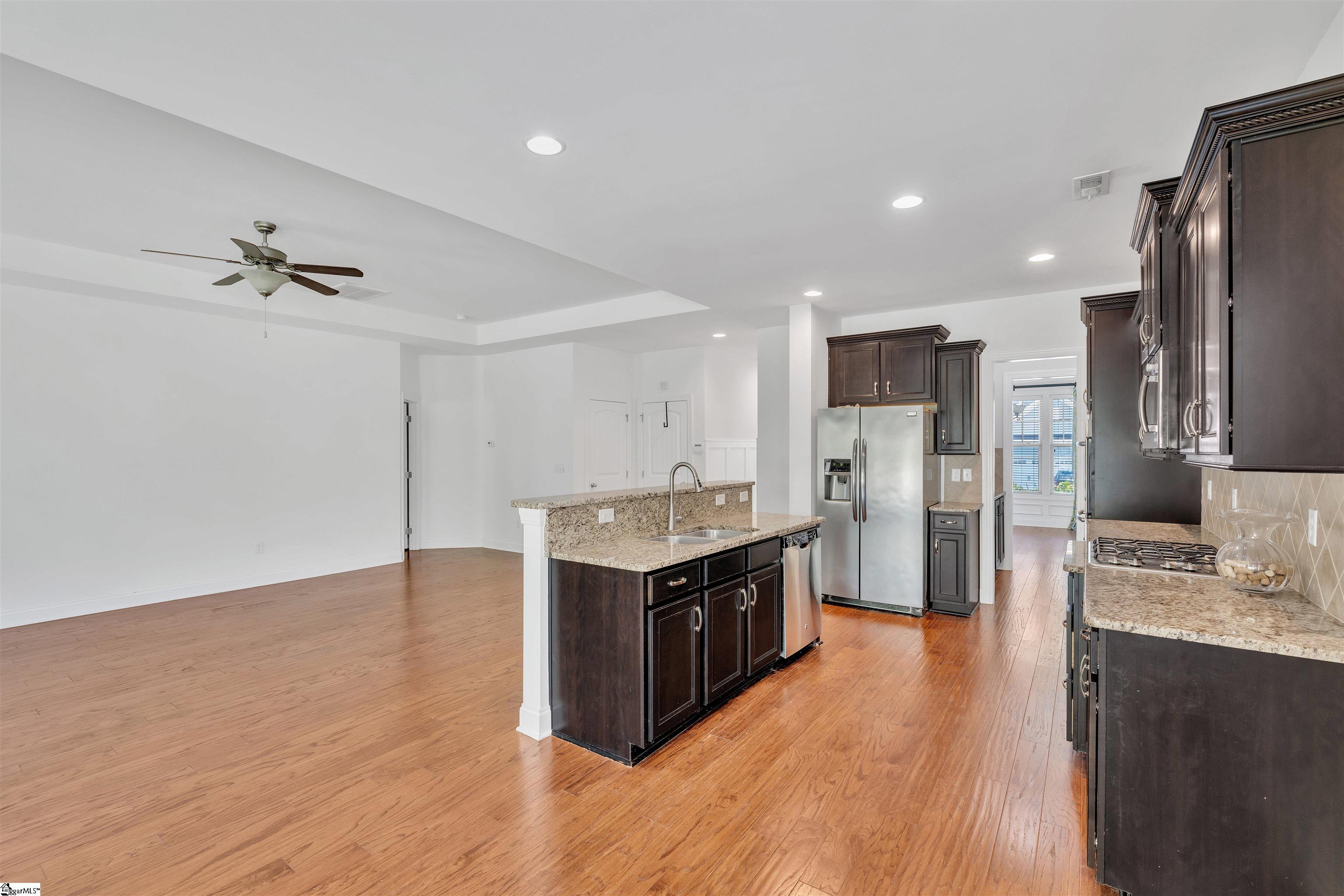 MLS #1558167 image #1