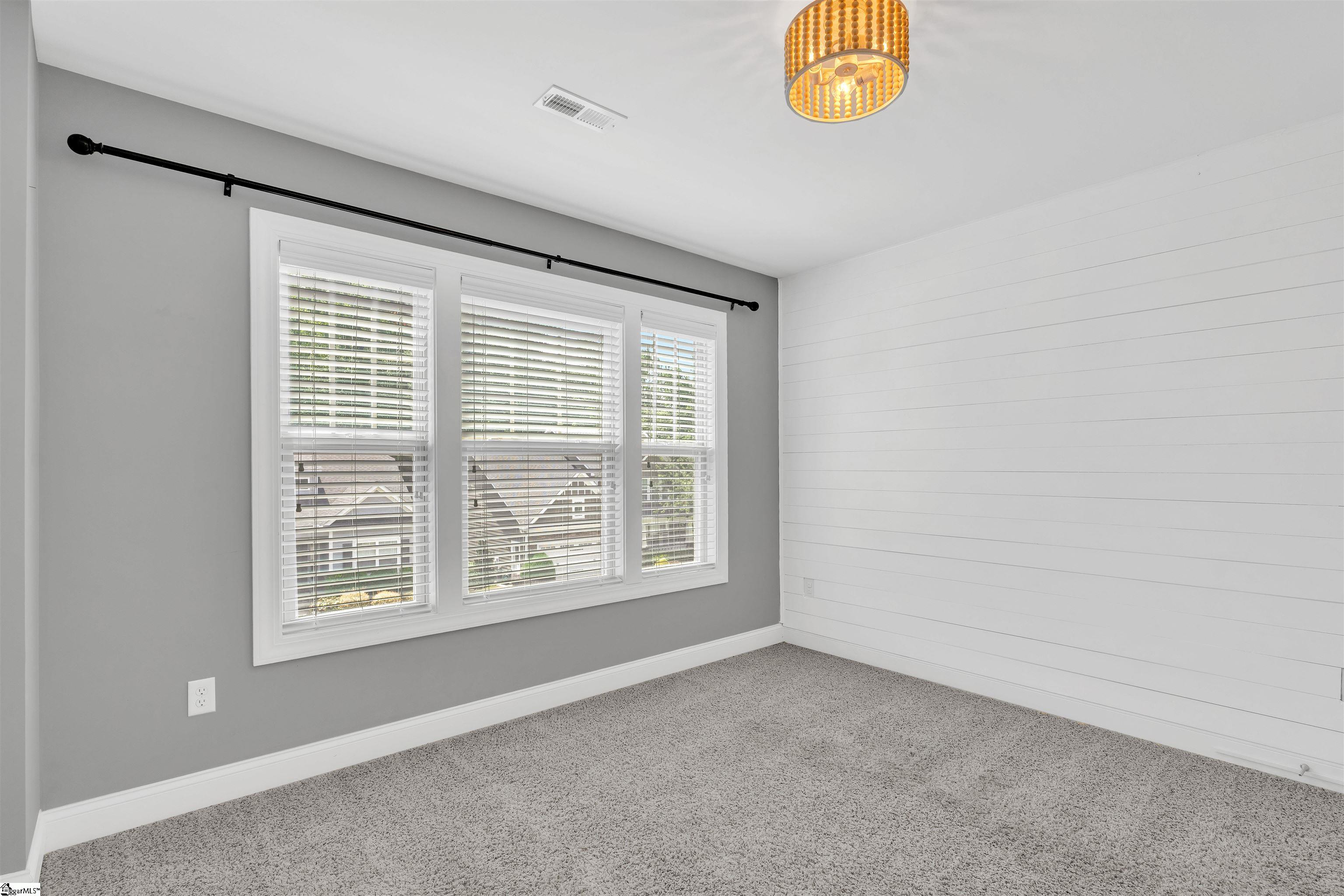 MLS #1558167 image #23