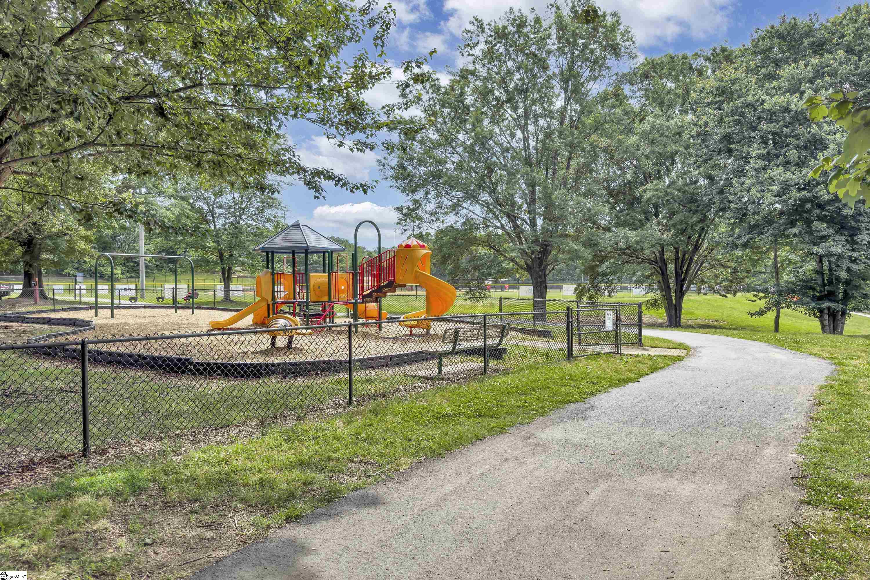 MLS #1558167 image #38