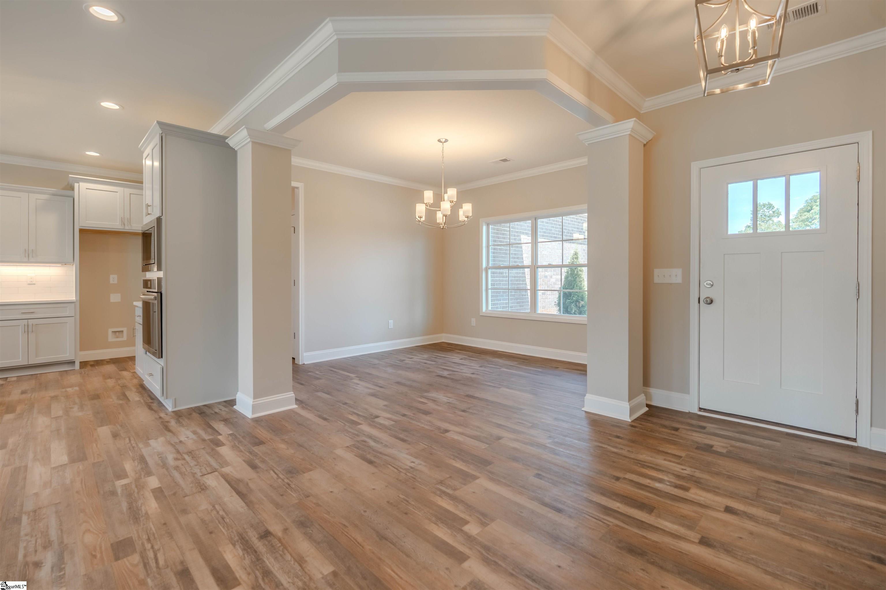108 Willett, Taylors, South Carolina image 2
