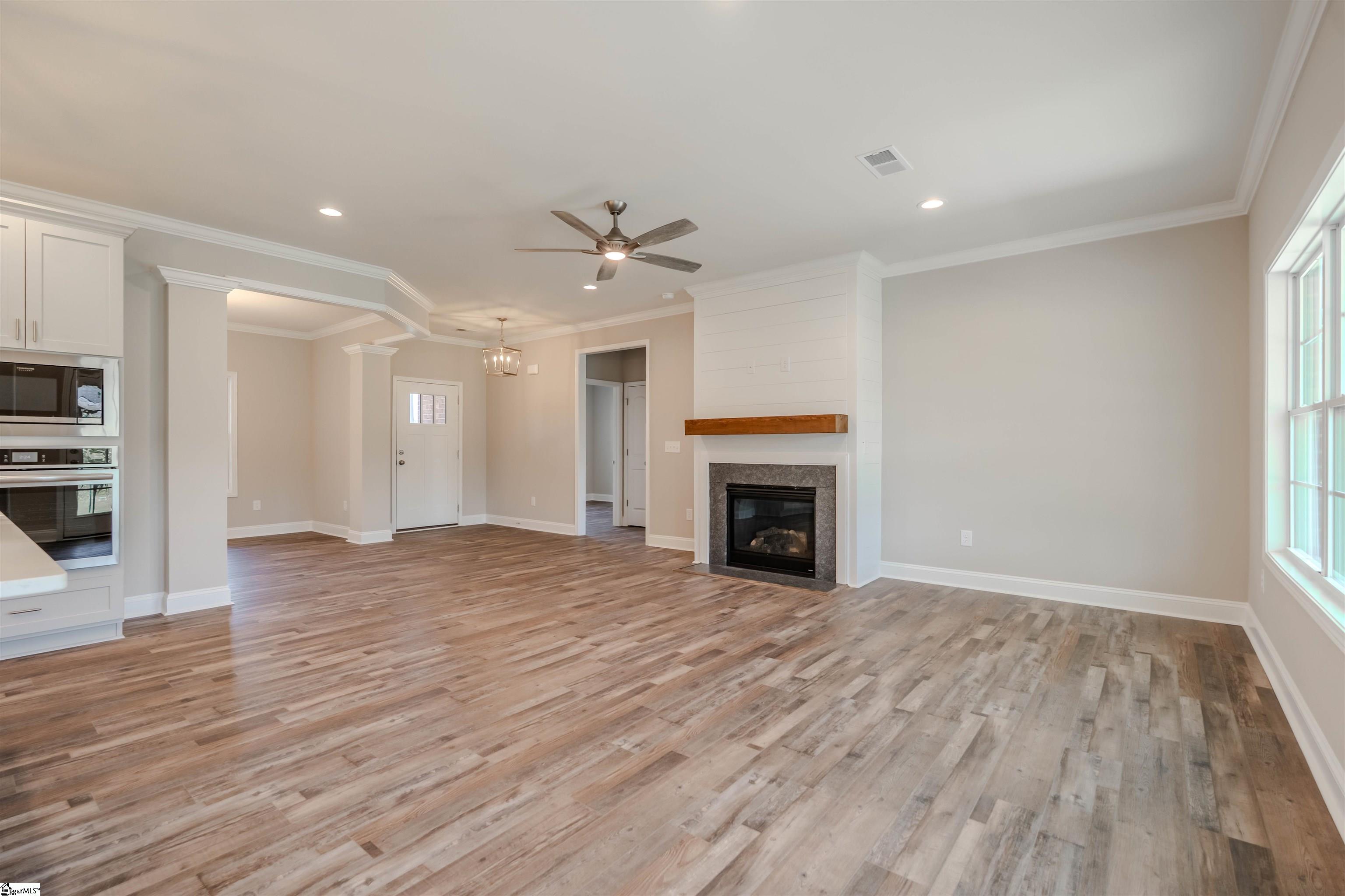 108 Willett, Taylors, South Carolina image 21