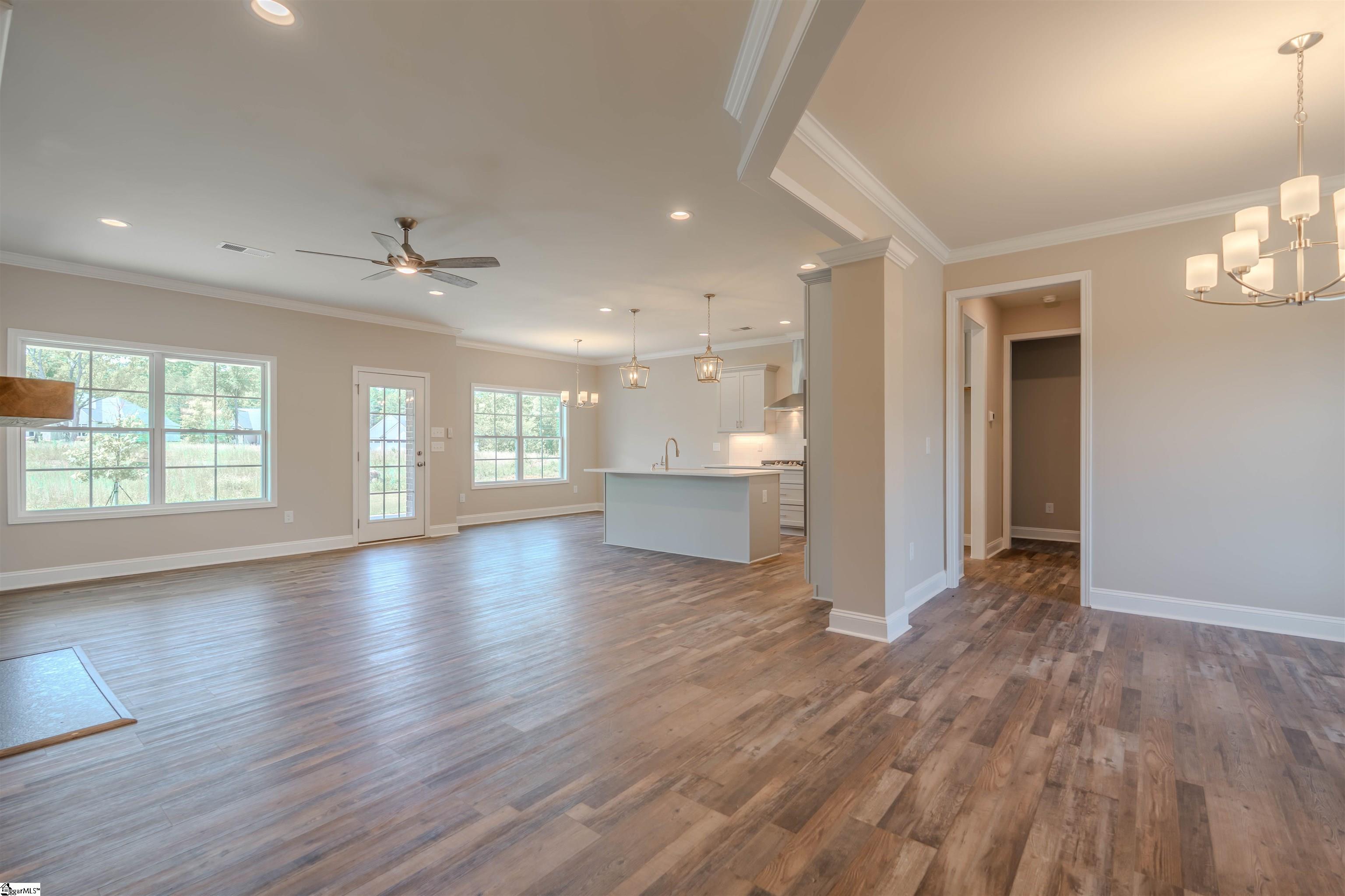 108 Willett, Taylors, South Carolina image 9