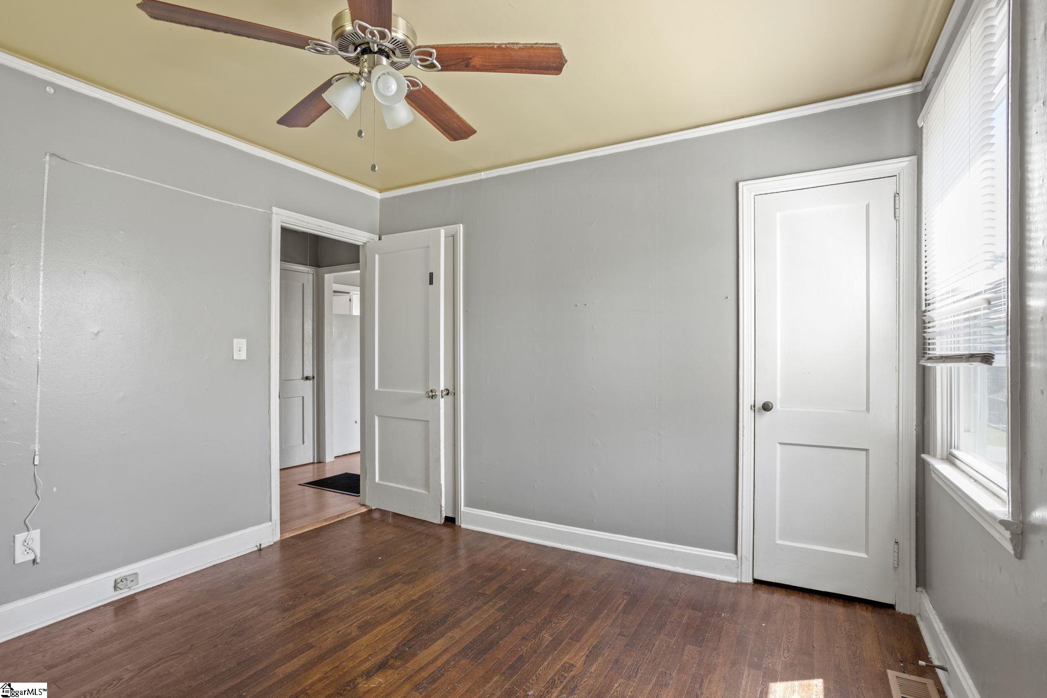 206 Griffin, Greenville, South Carolina image 9