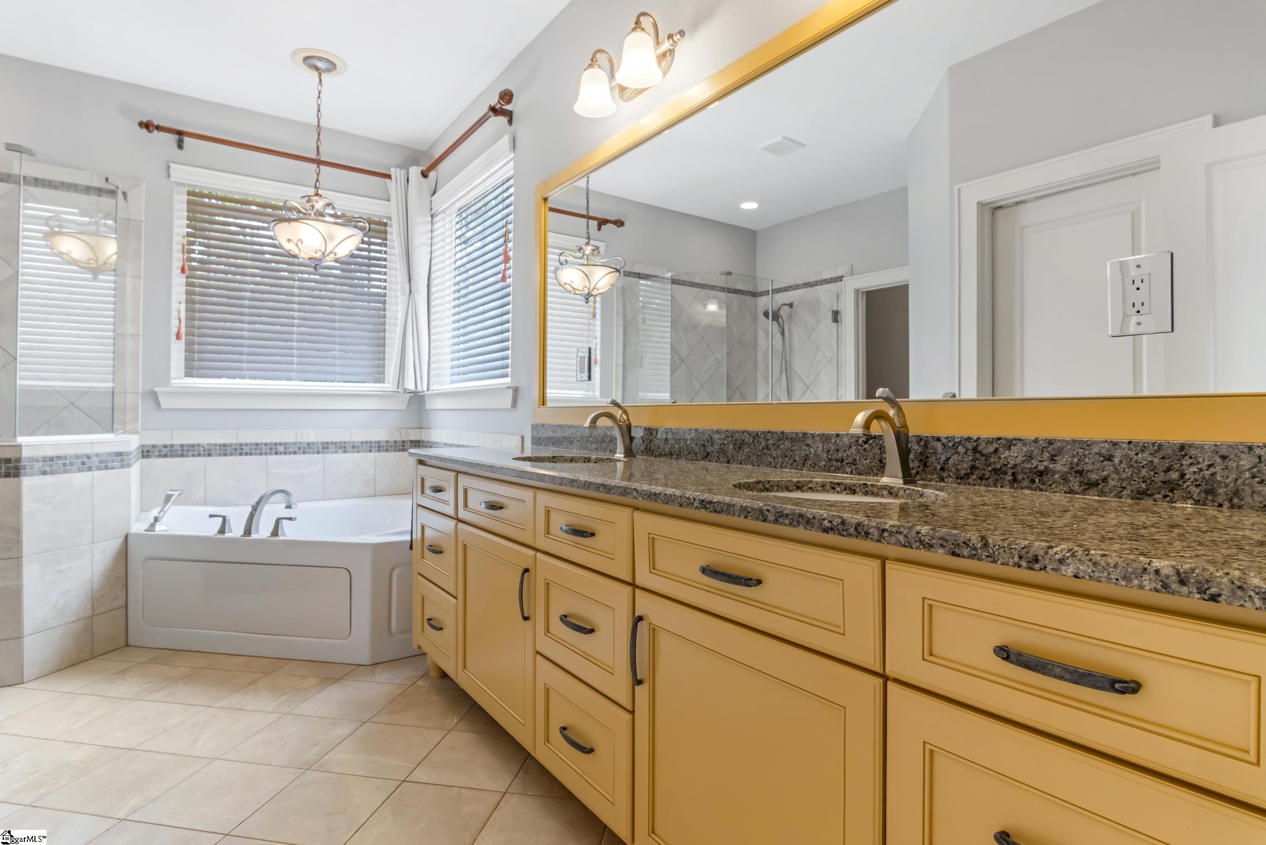 10 Croydon, Greenville, South Carolina image 18