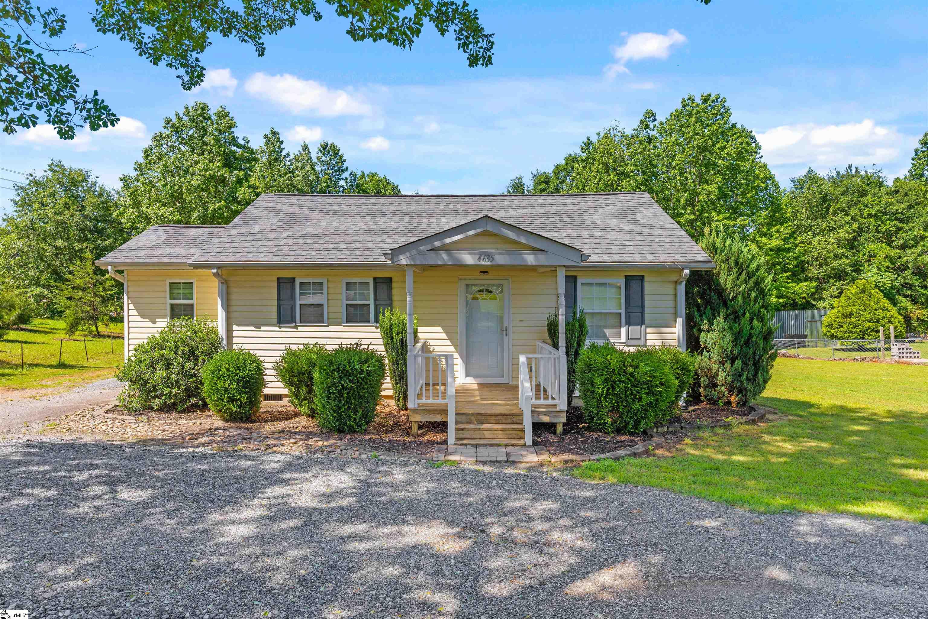 4635 Rainbow Lake, Campobello, South Carolina image 1