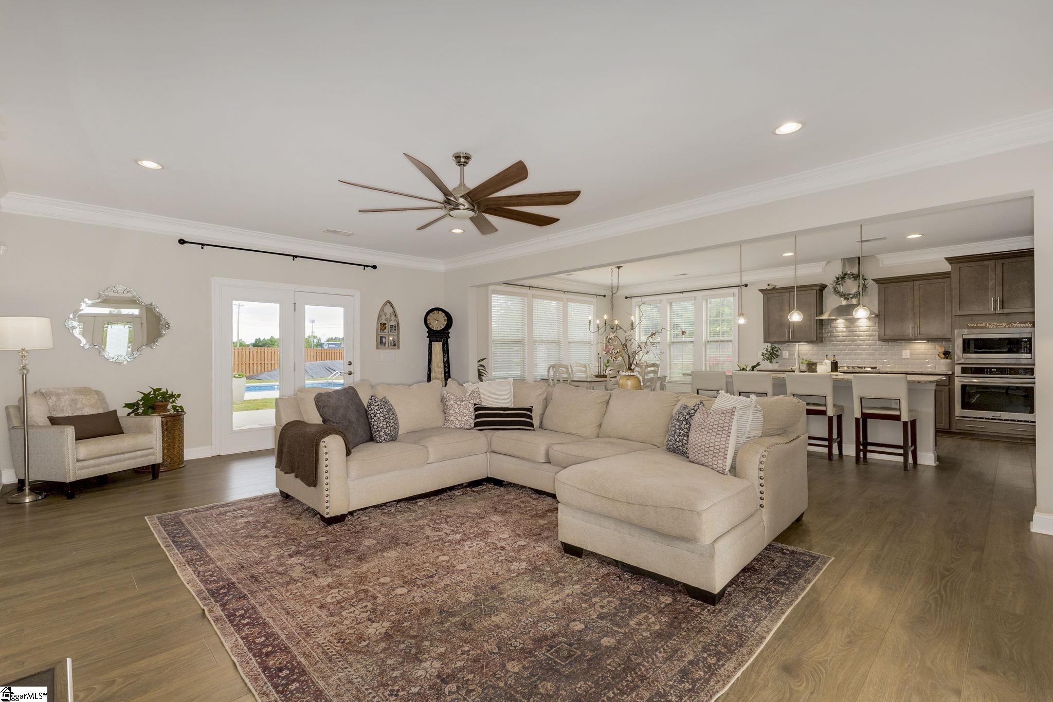 131 Riverland Woods, Simpsonville, South Carolina image 3