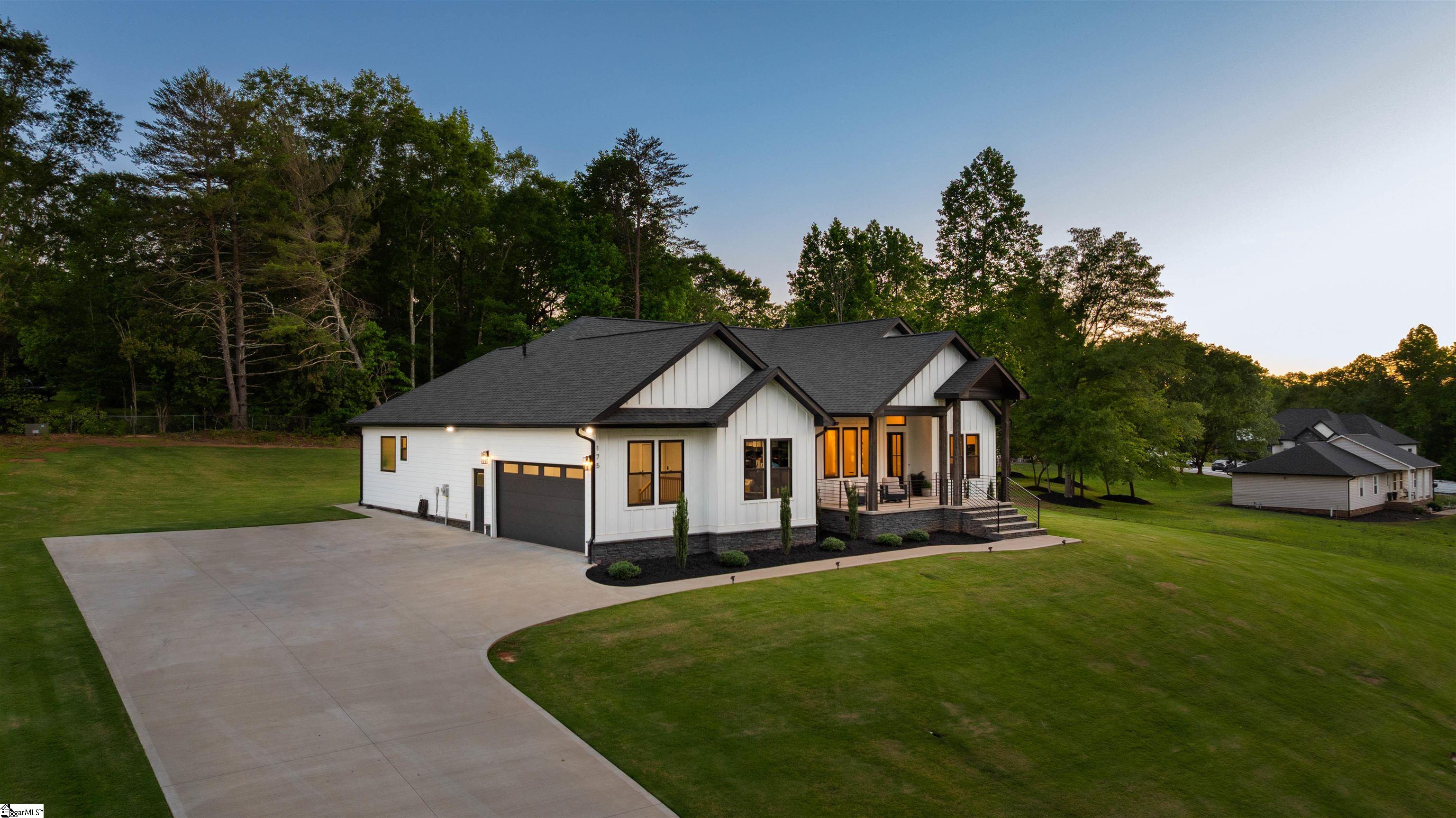 175 Northwood, Wellford, South Carolina image 2