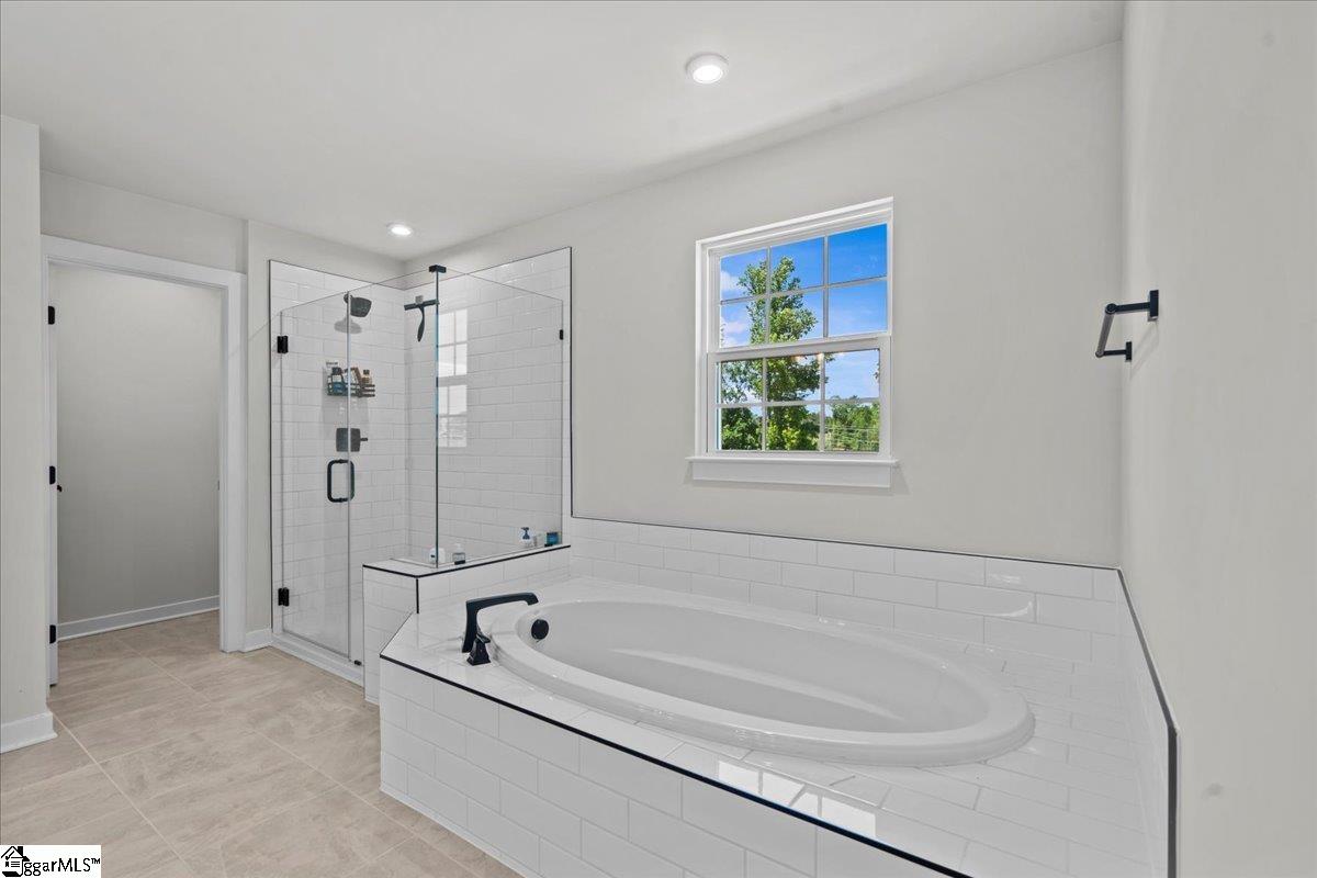 2102 Bluet, Woodruff, South Carolina image 19