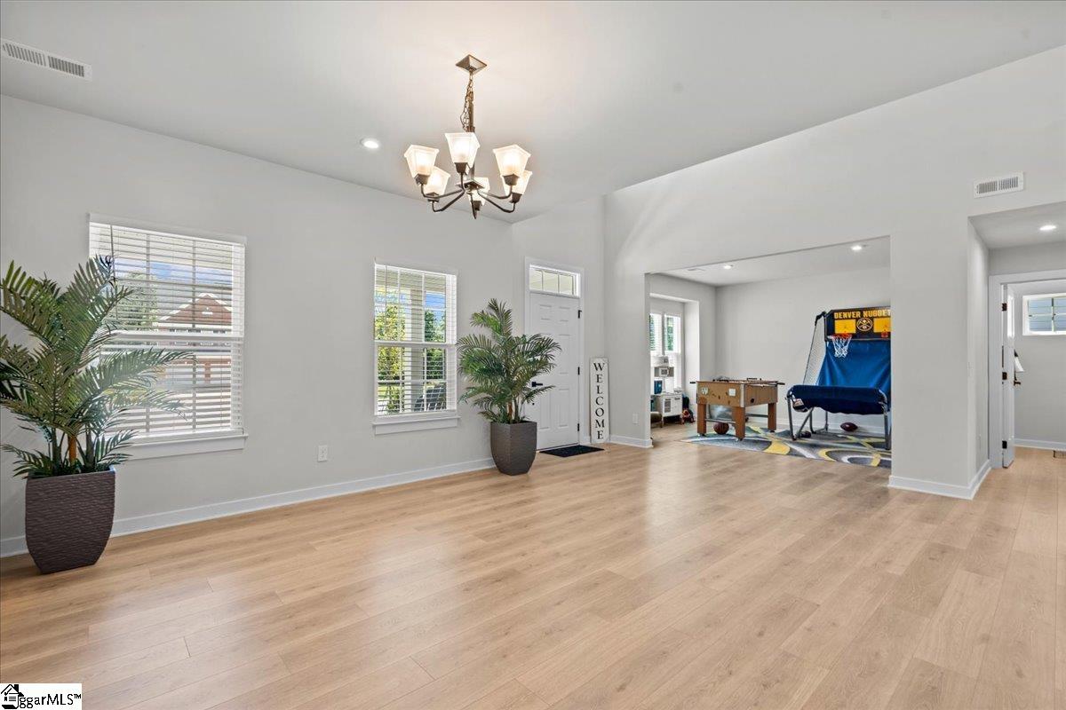 2102 Bluet, Woodruff, South Carolina image 6
