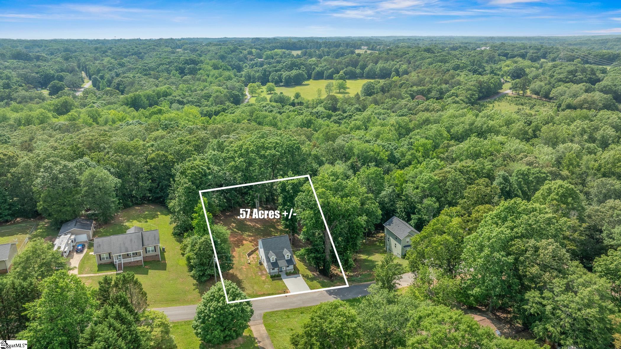 216 Country Gln, Pelzer, South Carolina image 2