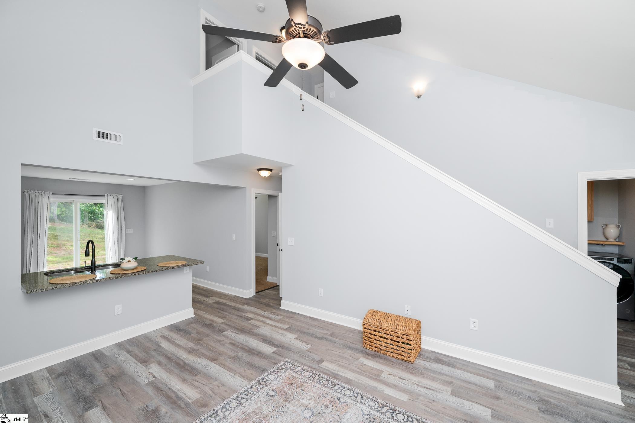 216 Country Gln, Pelzer, South Carolina image 5