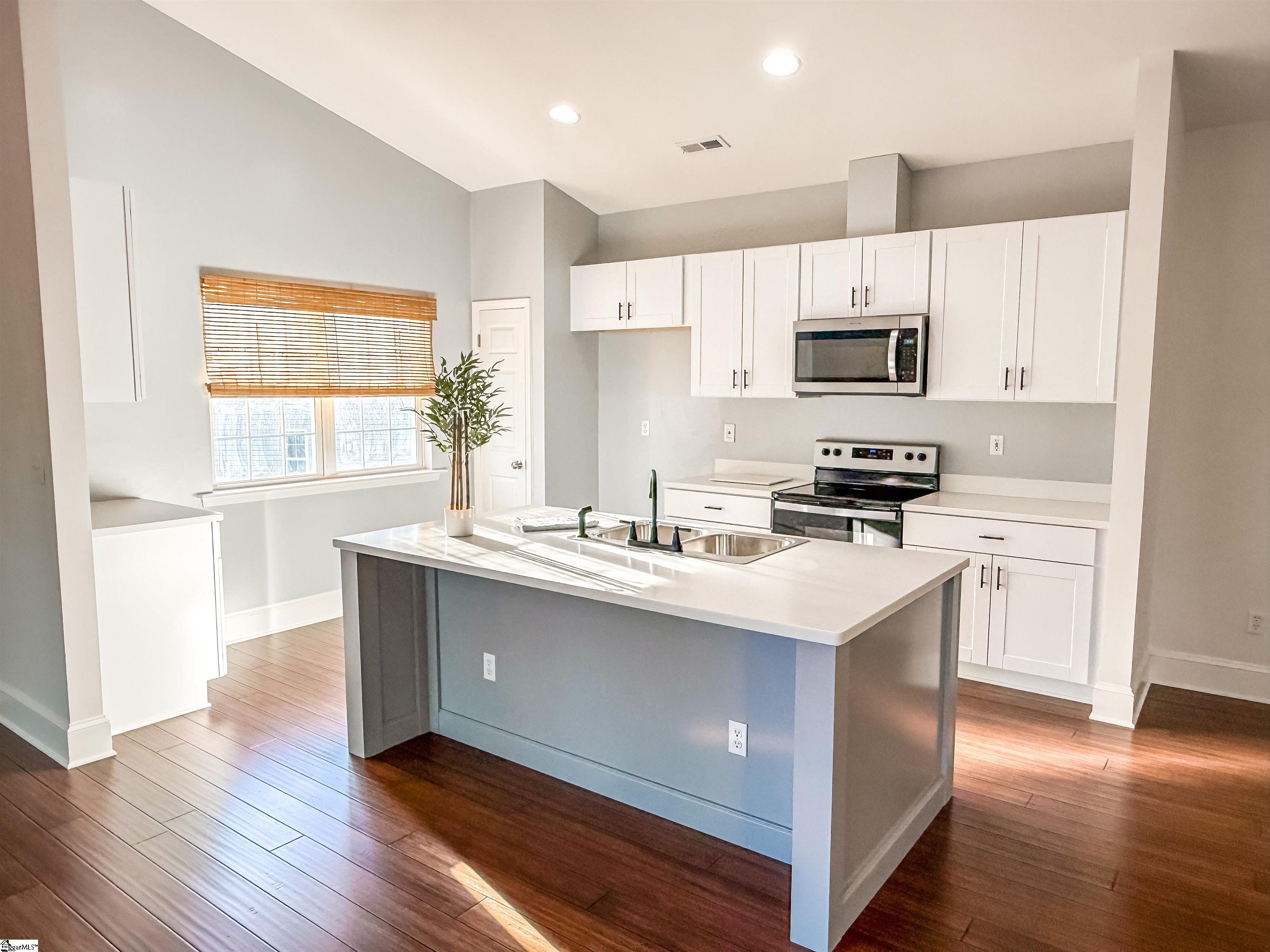 405 Goldenrain, Simpsonville, South Carolina image 4