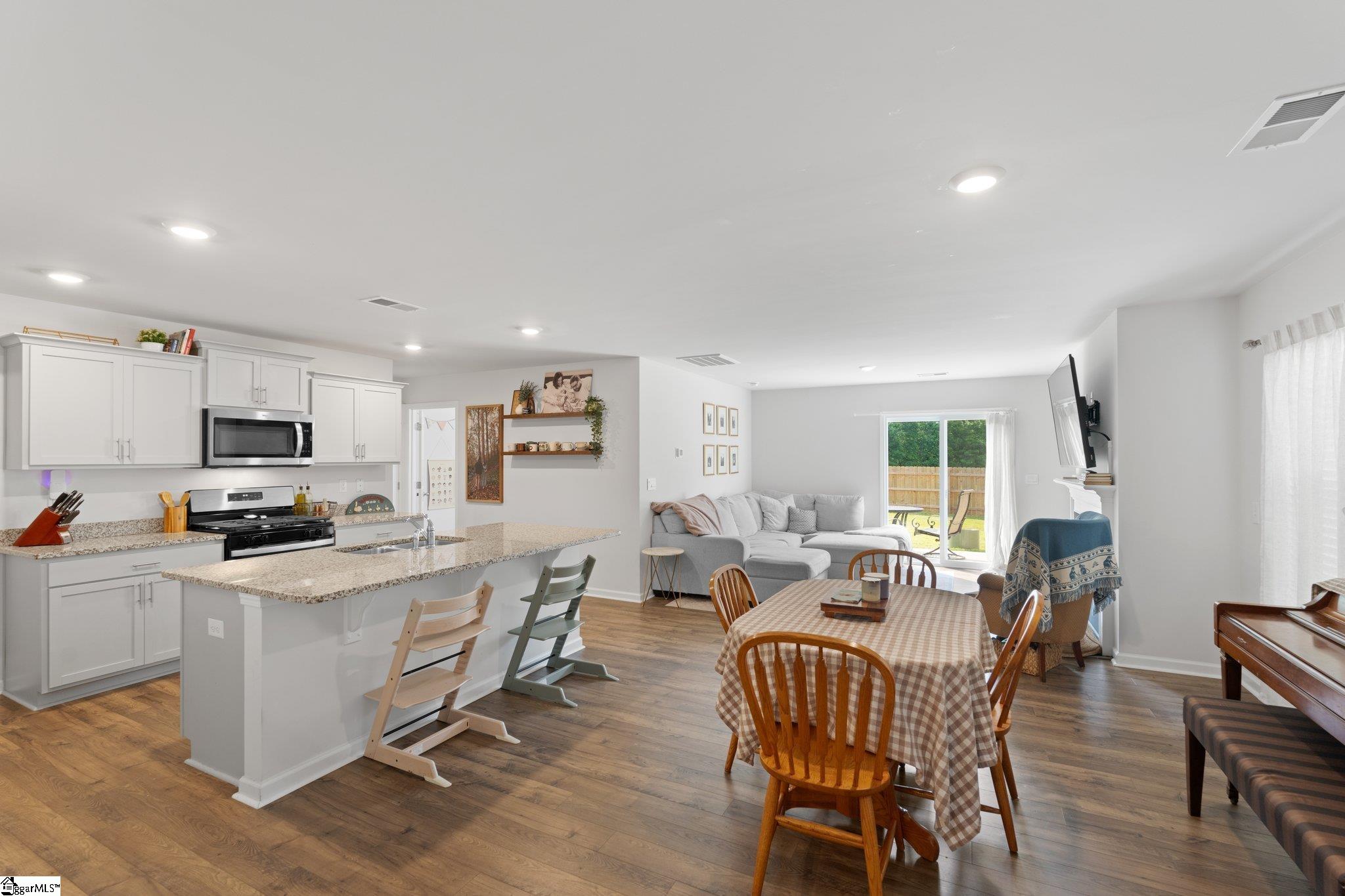 MLS #1558408 image #5