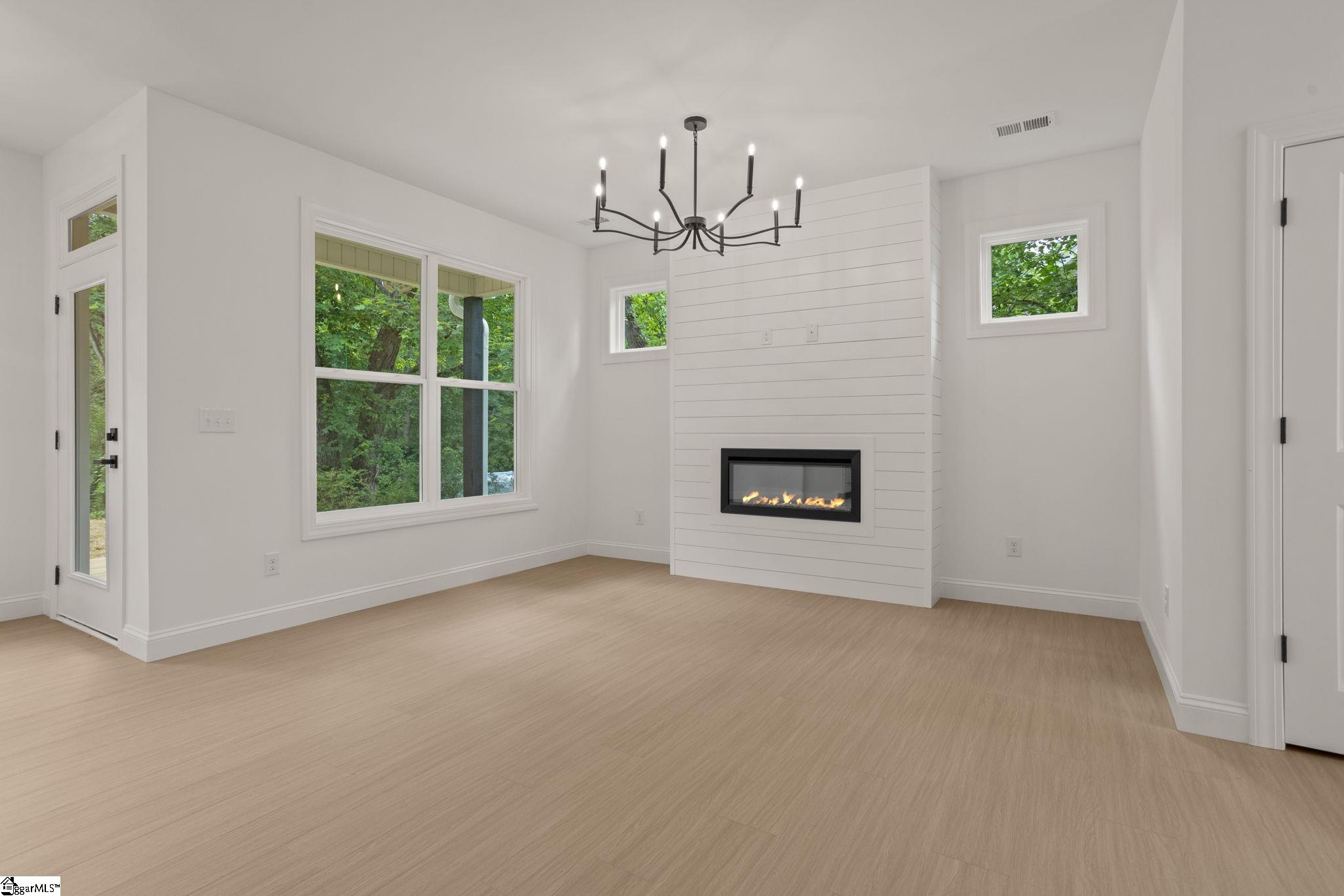17 Montgomery, Greenville, South Carolina image 6