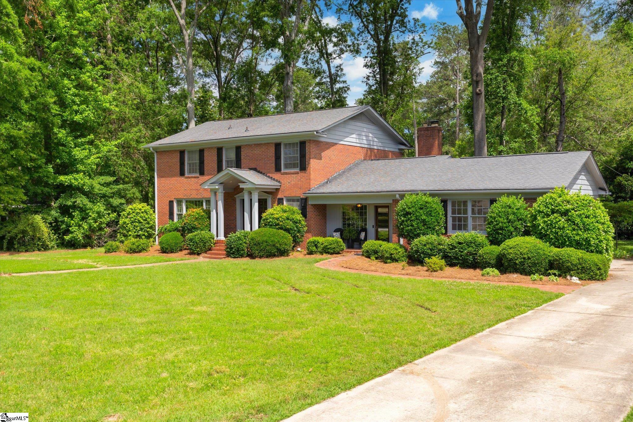 302 Spruce, Clinton, South Carolina image 2