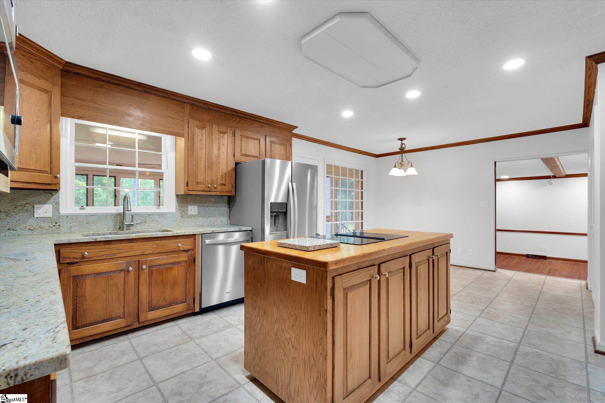 302 Spruce, Clinton, South Carolina image 16