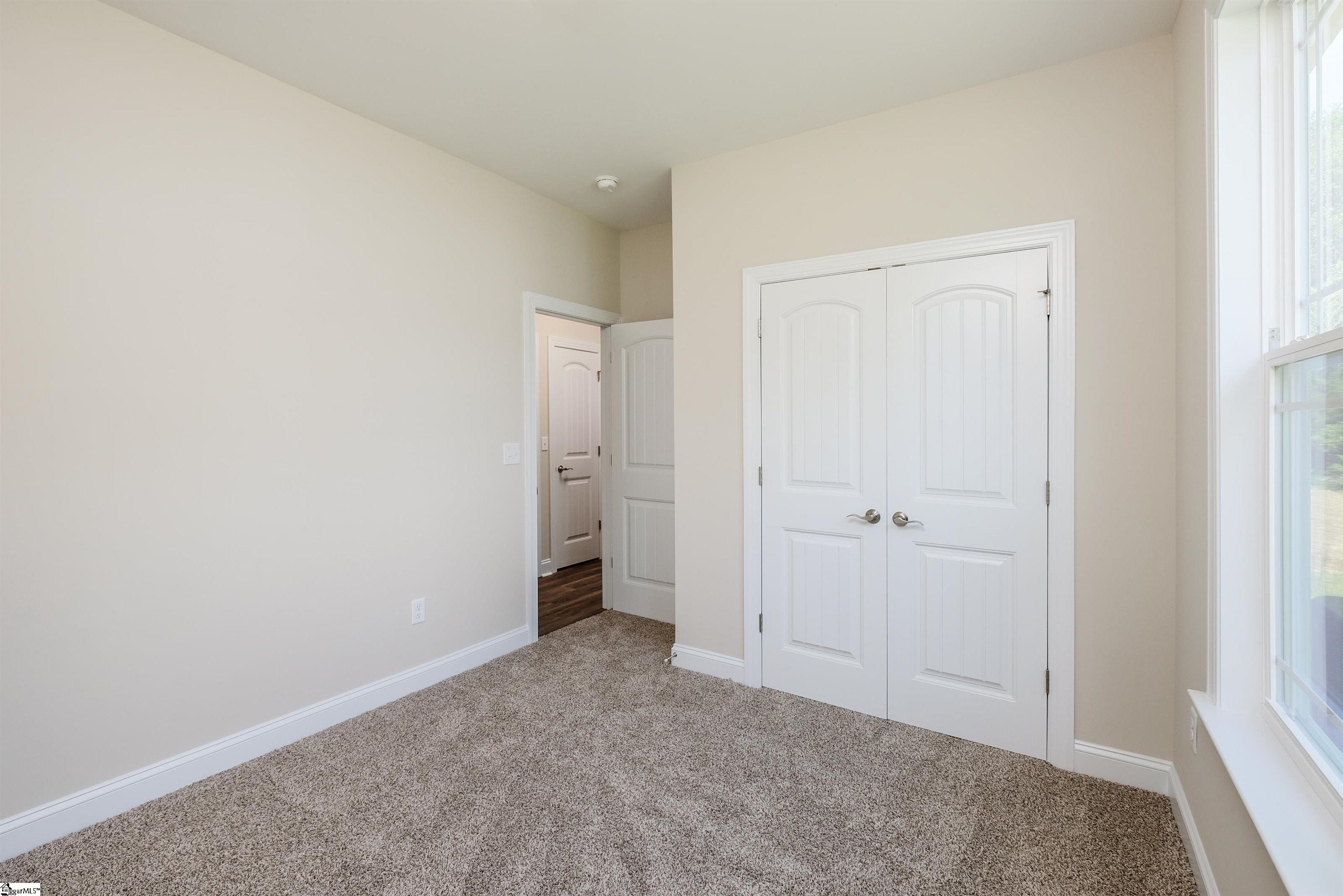 106 North, Belton, South Carolina image 16