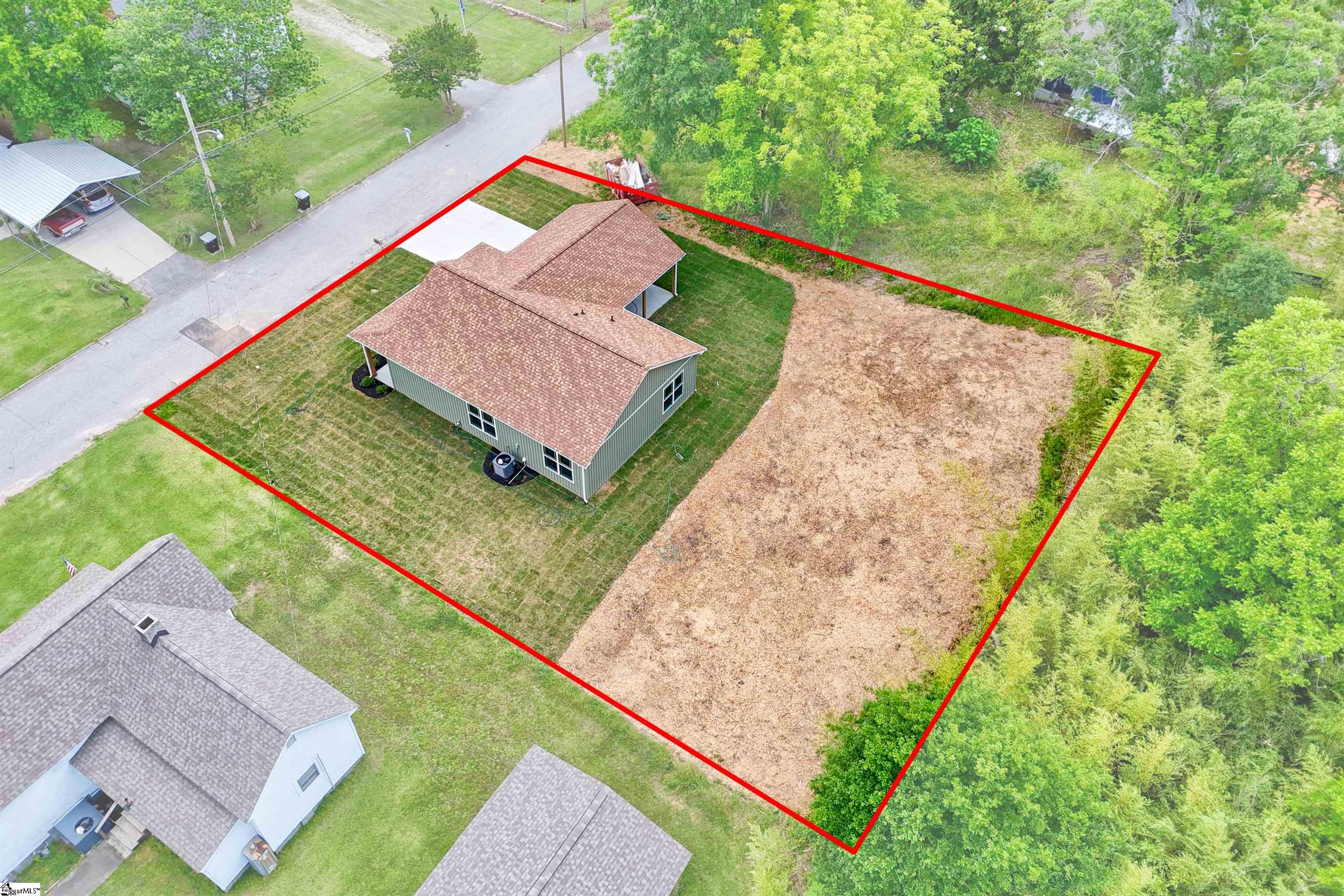 106 North, Belton, South Carolina image 37