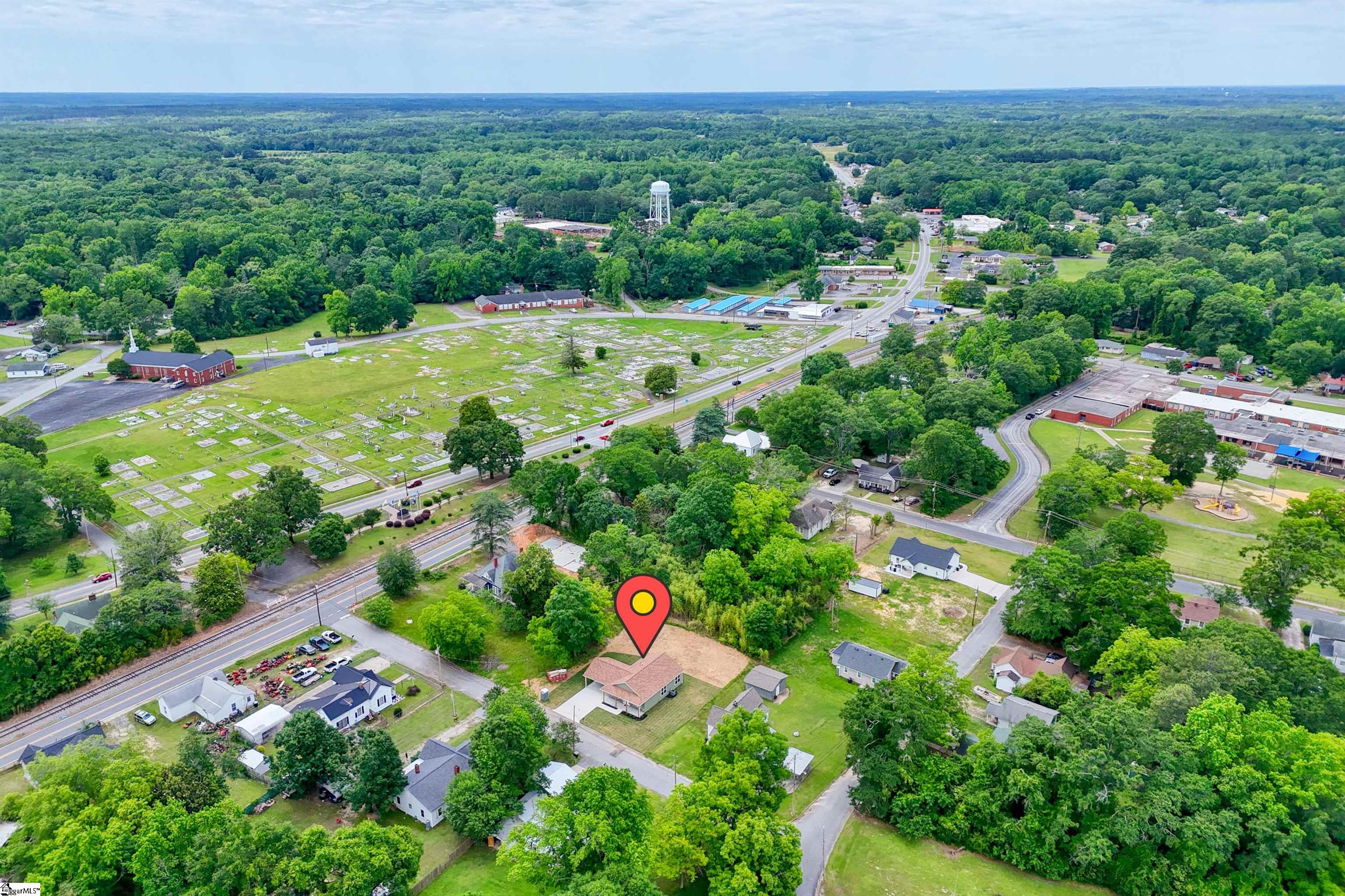 106 North, Belton, South Carolina image 41