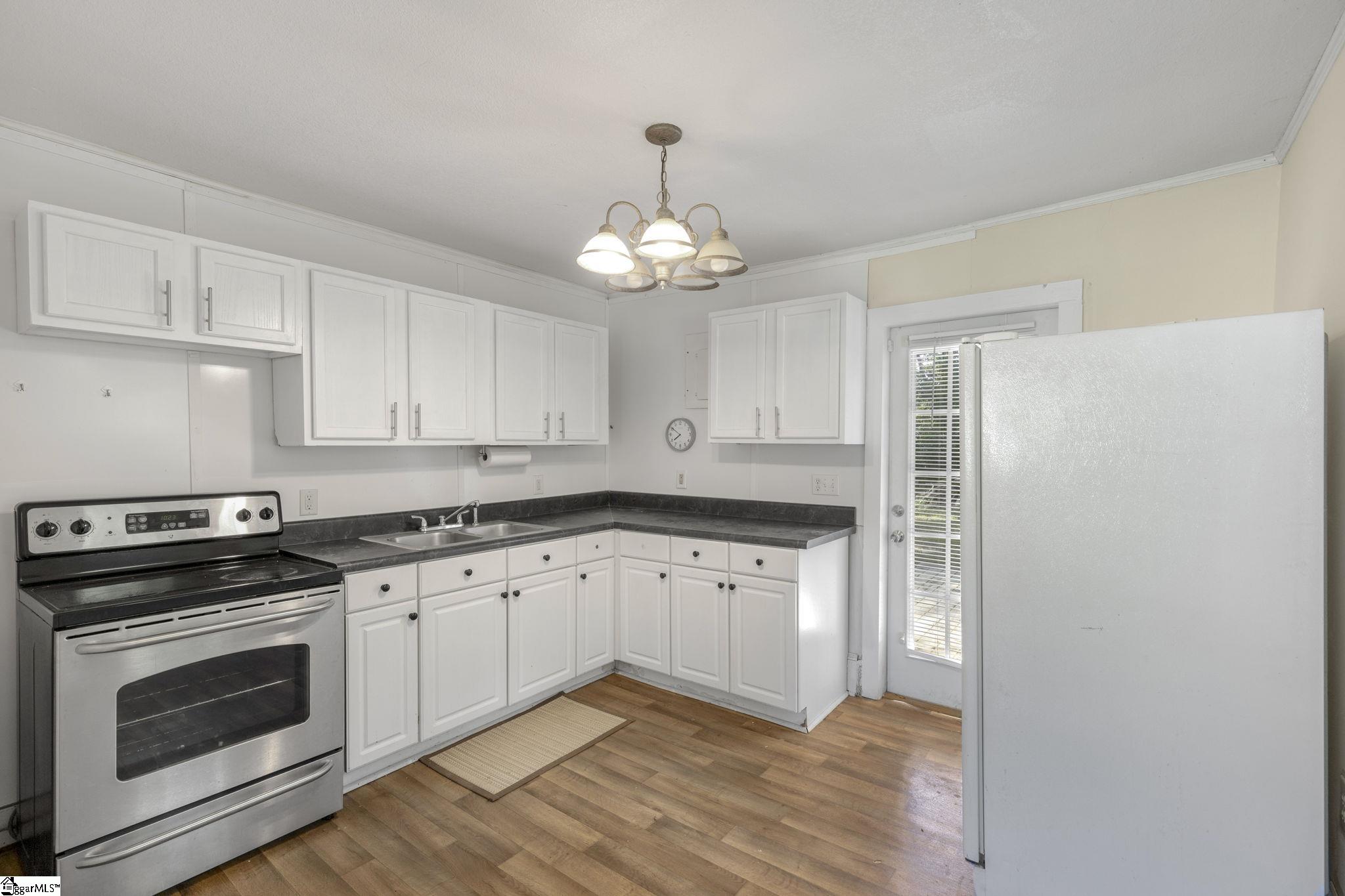 223 Tompkins, Greenwood, South Carolina image 12