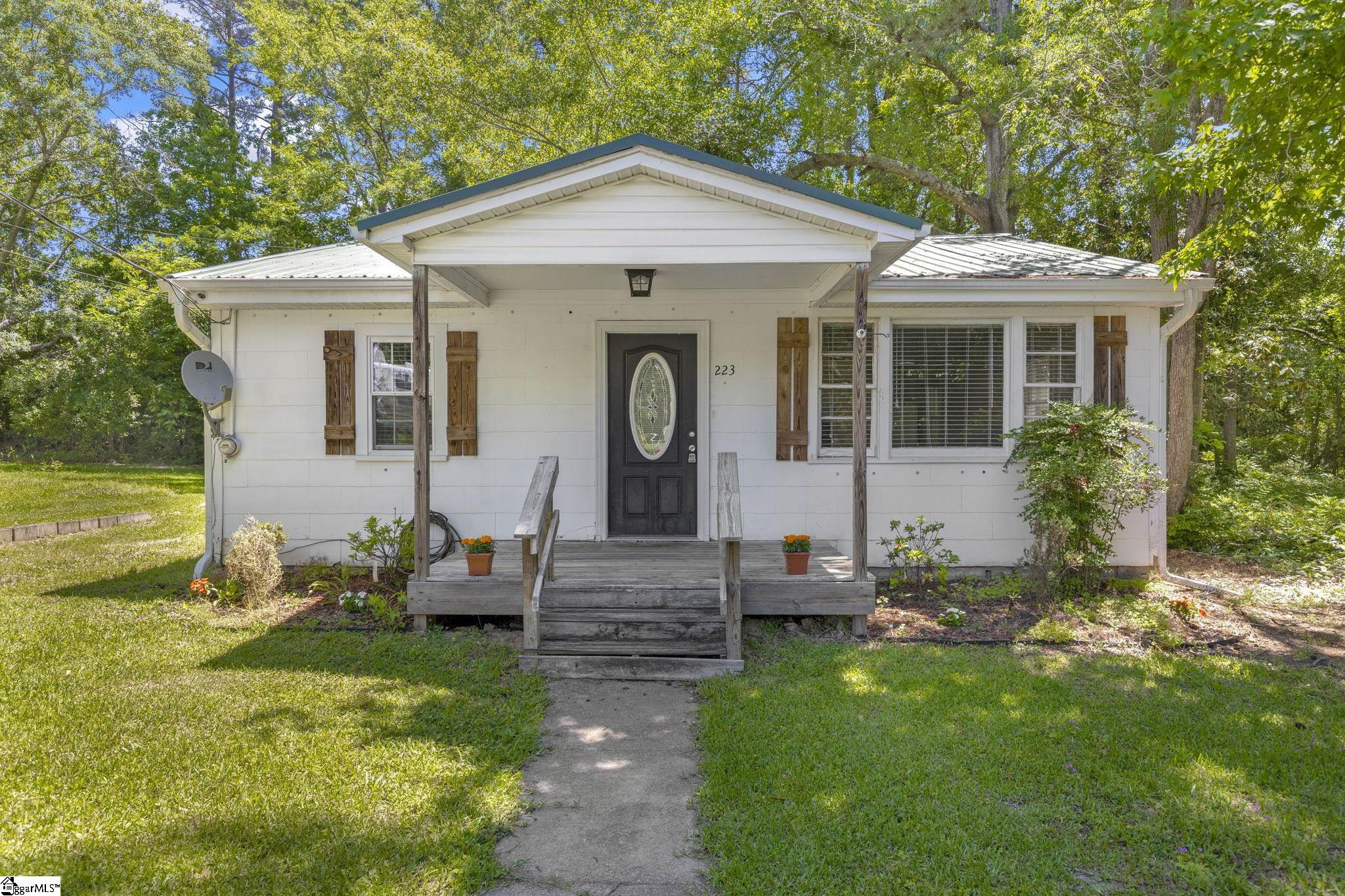 223 Tompkins, Greenwood, South Carolina image 4