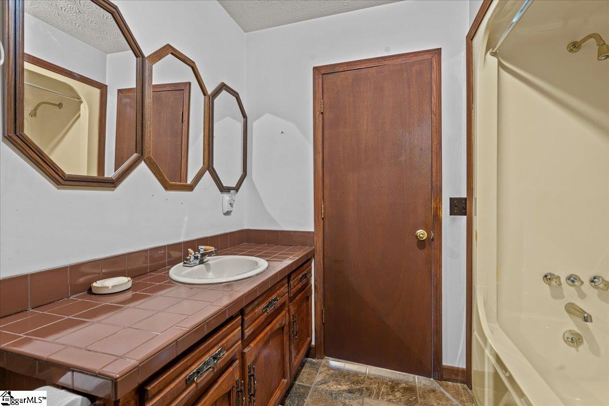 28 Saluda Dam, Greenville, South Carolina image 17