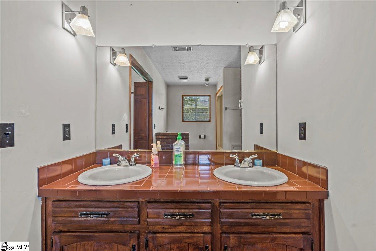 28 Saluda Dam, Greenville, South Carolina image 20