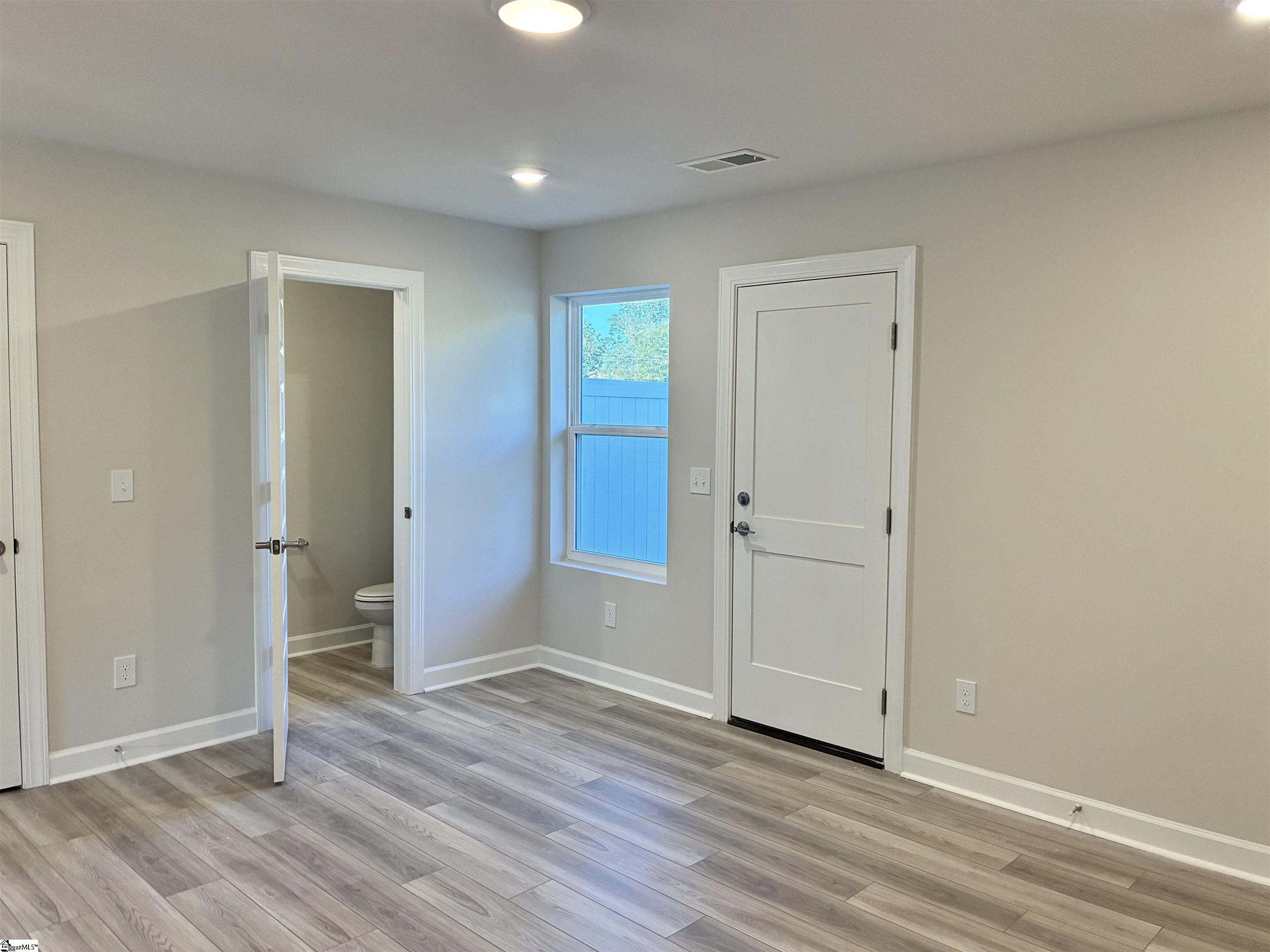 MLS #1558550 image #16