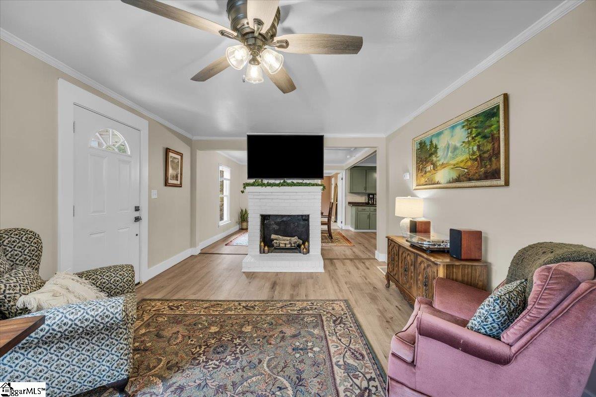 820 Ansel School, Greer, South Carolina image 6