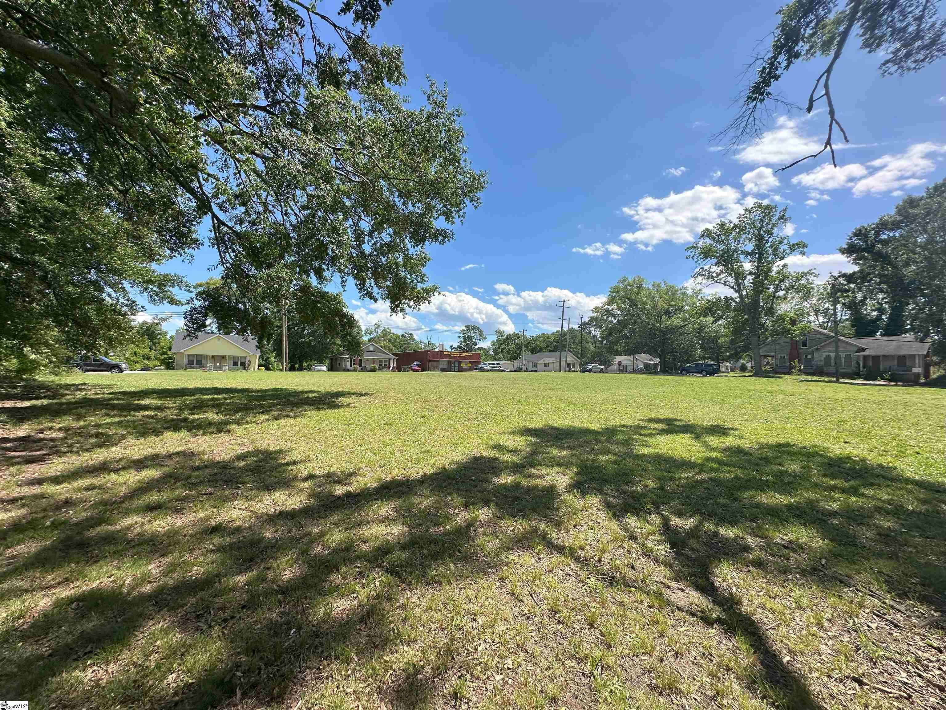 301 Arlington, Greer, South Carolina image 3
