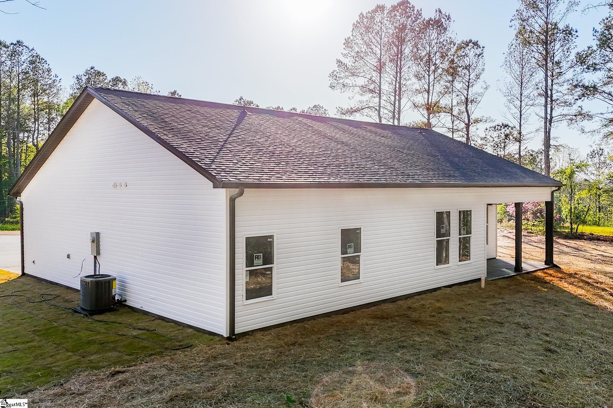 136 Susans, Gaffney, South Carolina image 35