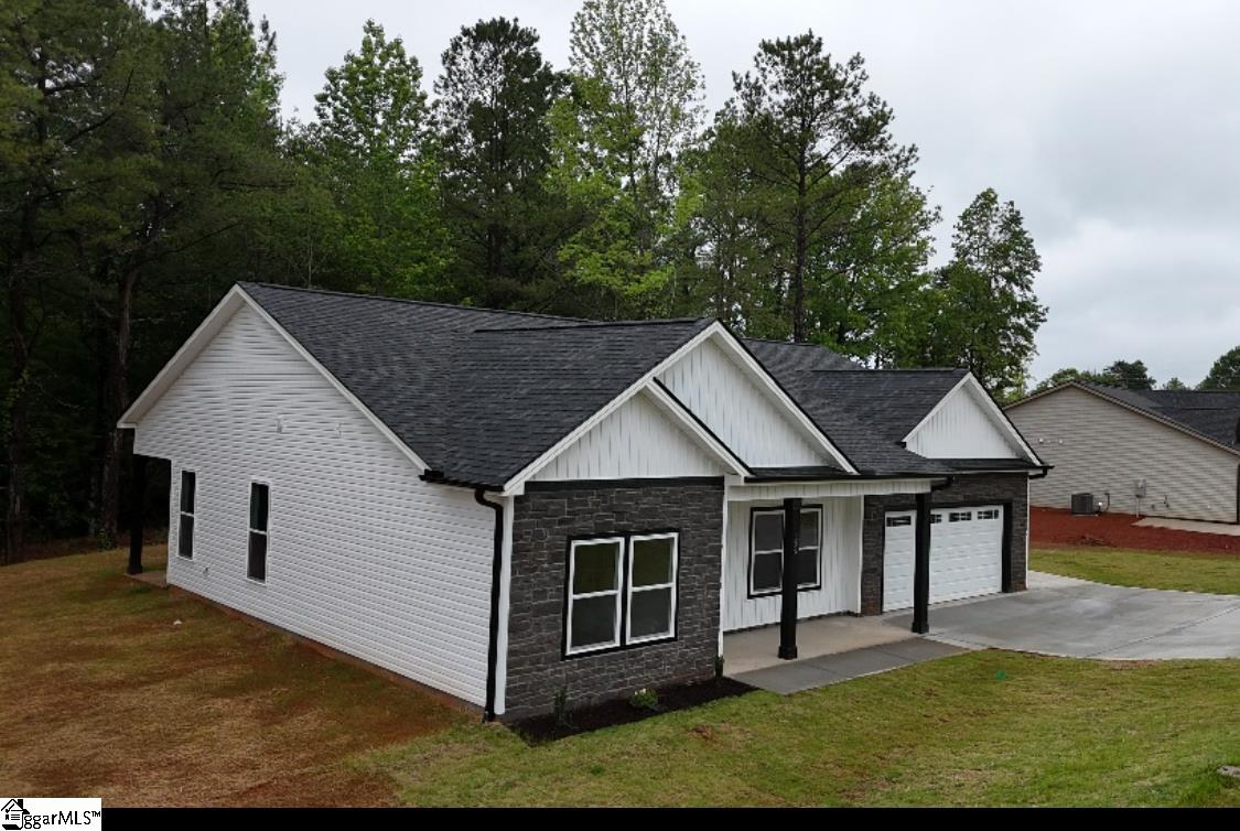 136 Susans, Gaffney, South Carolina image 41