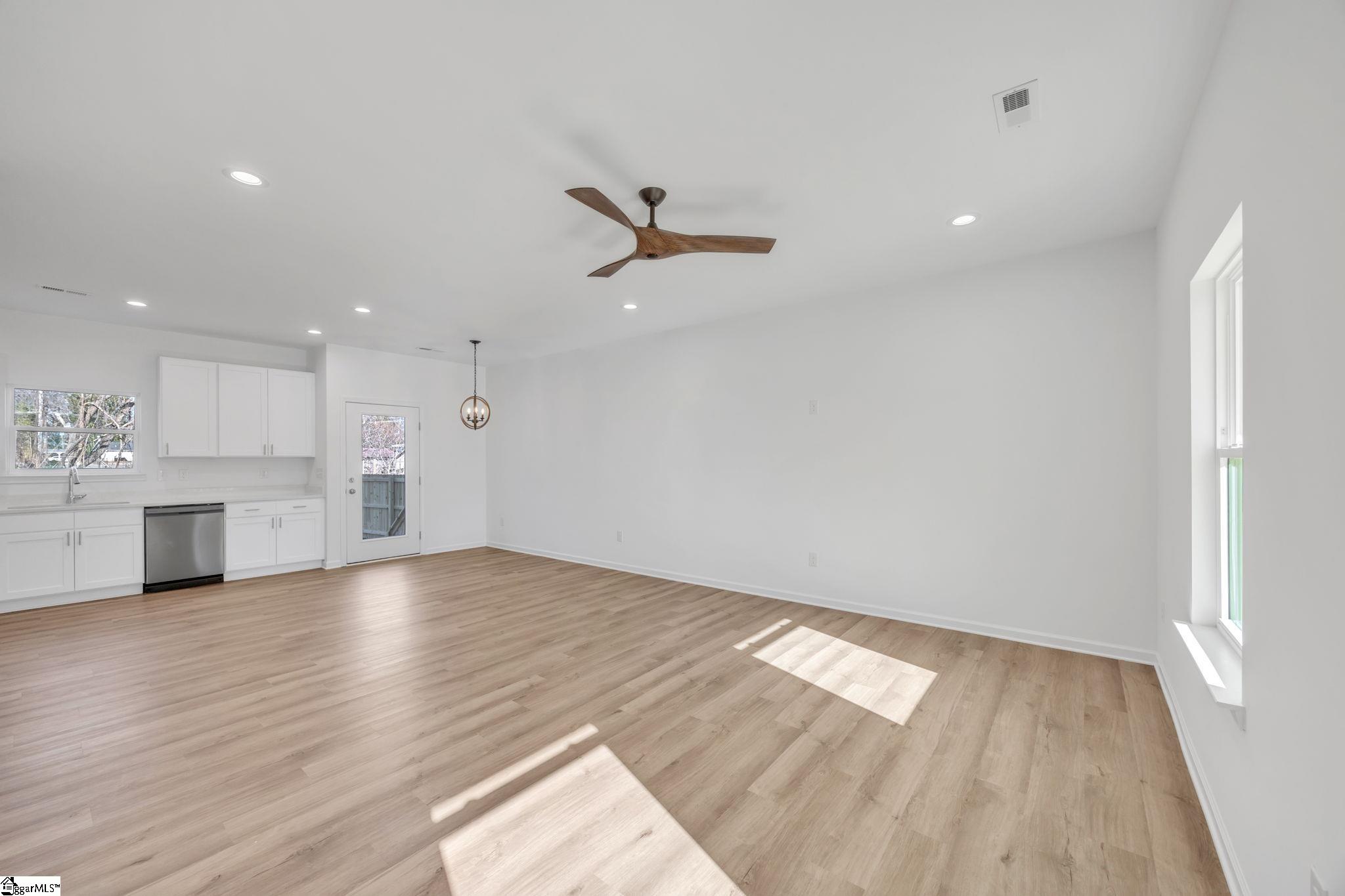 270 Weeping Oak, Spartanburg, South Carolina image 5
