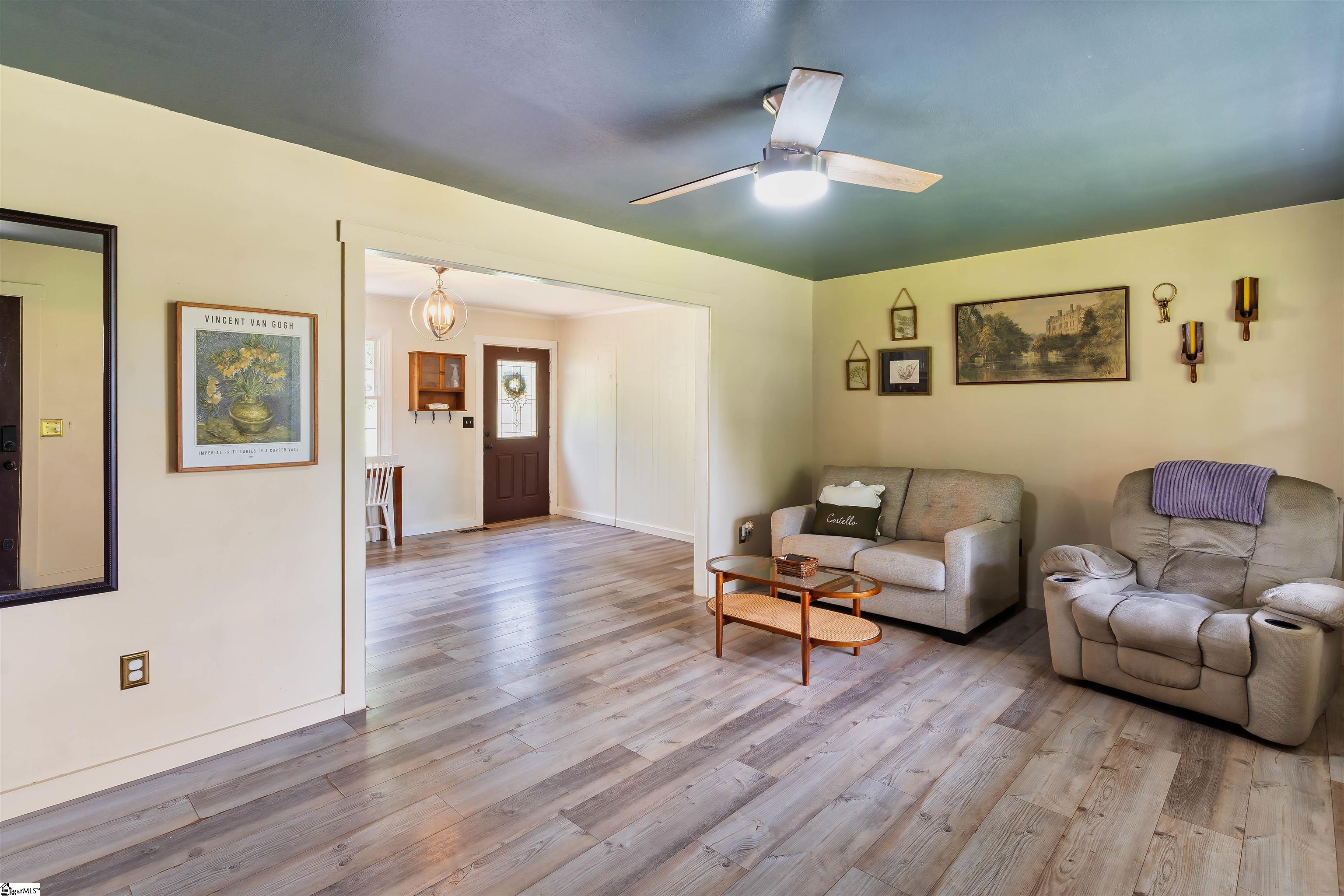 381 Mountain View, Forest City, North Carolina image 5