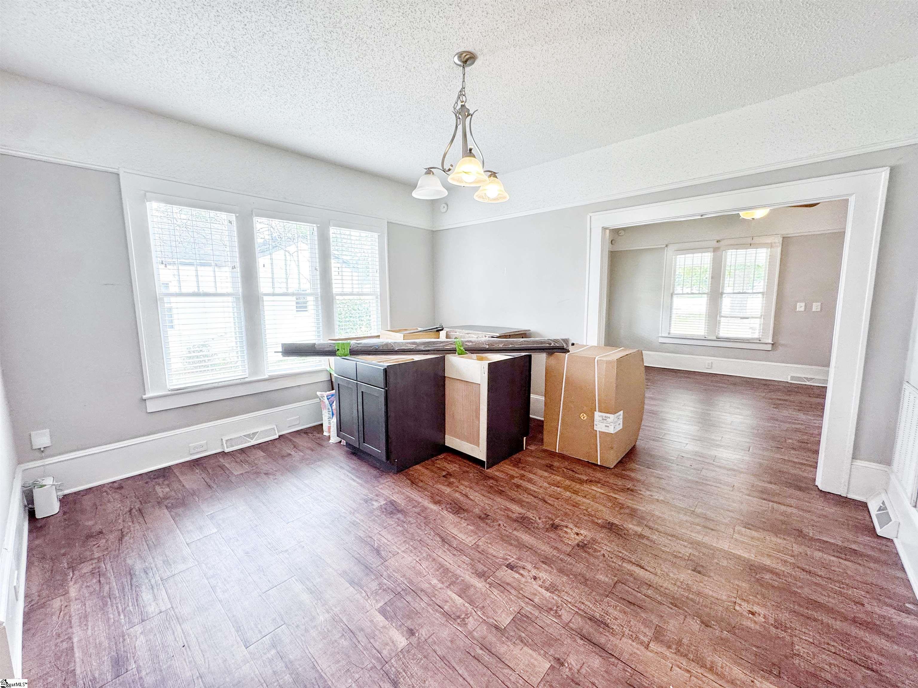 203 Arlington, Greer, South Carolina image 7