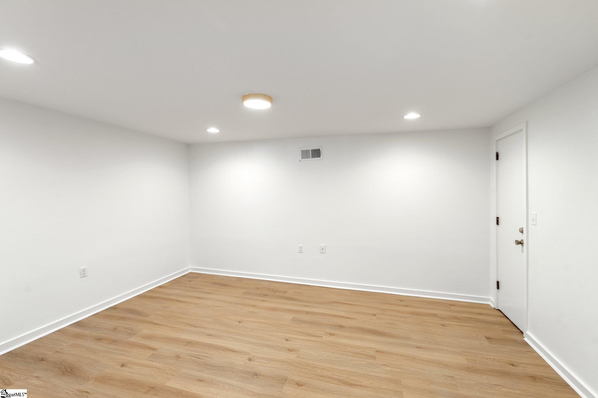 32 Normandy, Greenville, South Carolina image 38
