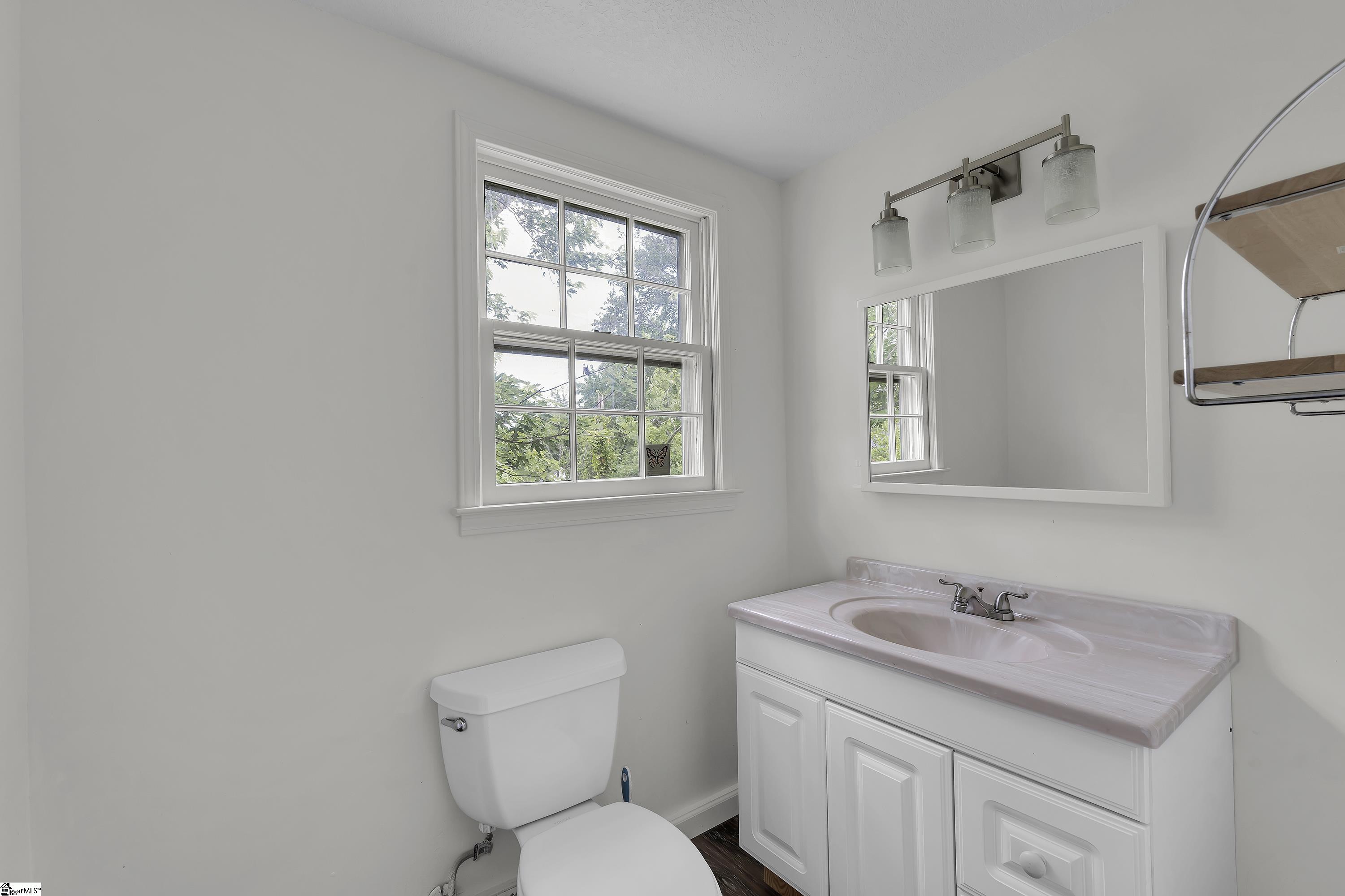 203 Roper Mountain Rd, Greenville, South Carolina image 23