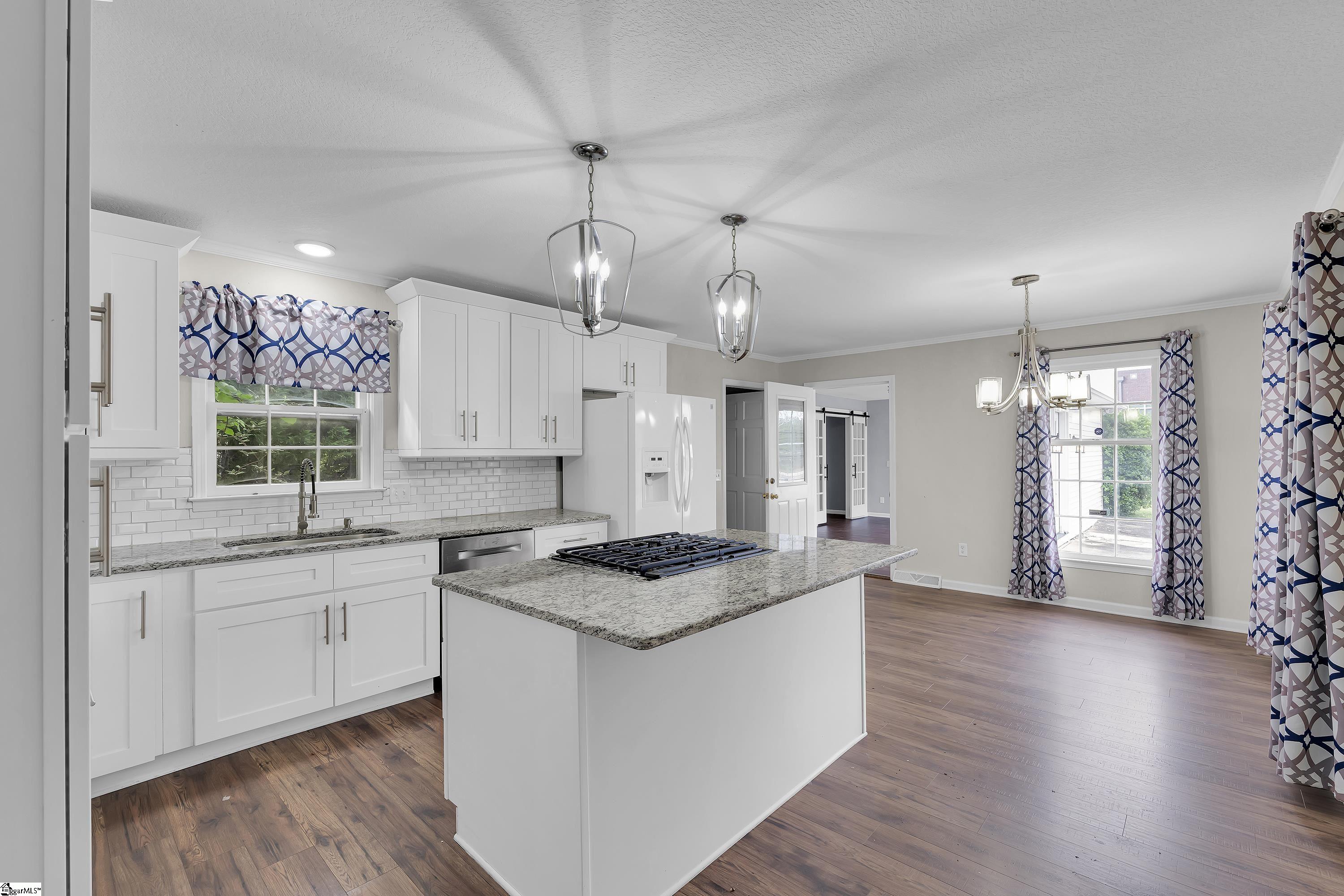 203 Roper Mountain Rd, Greenville, South Carolina image 5