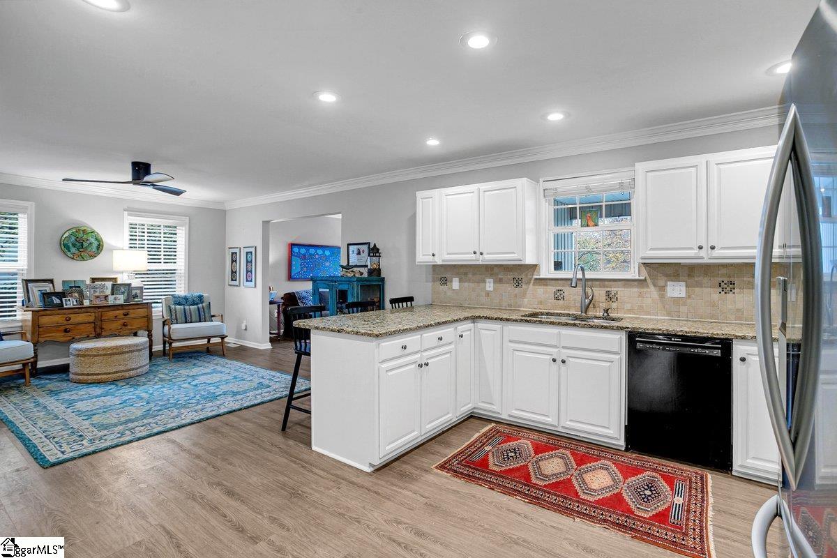 500 E Mountain Creek, Taylors, South Carolina image 13