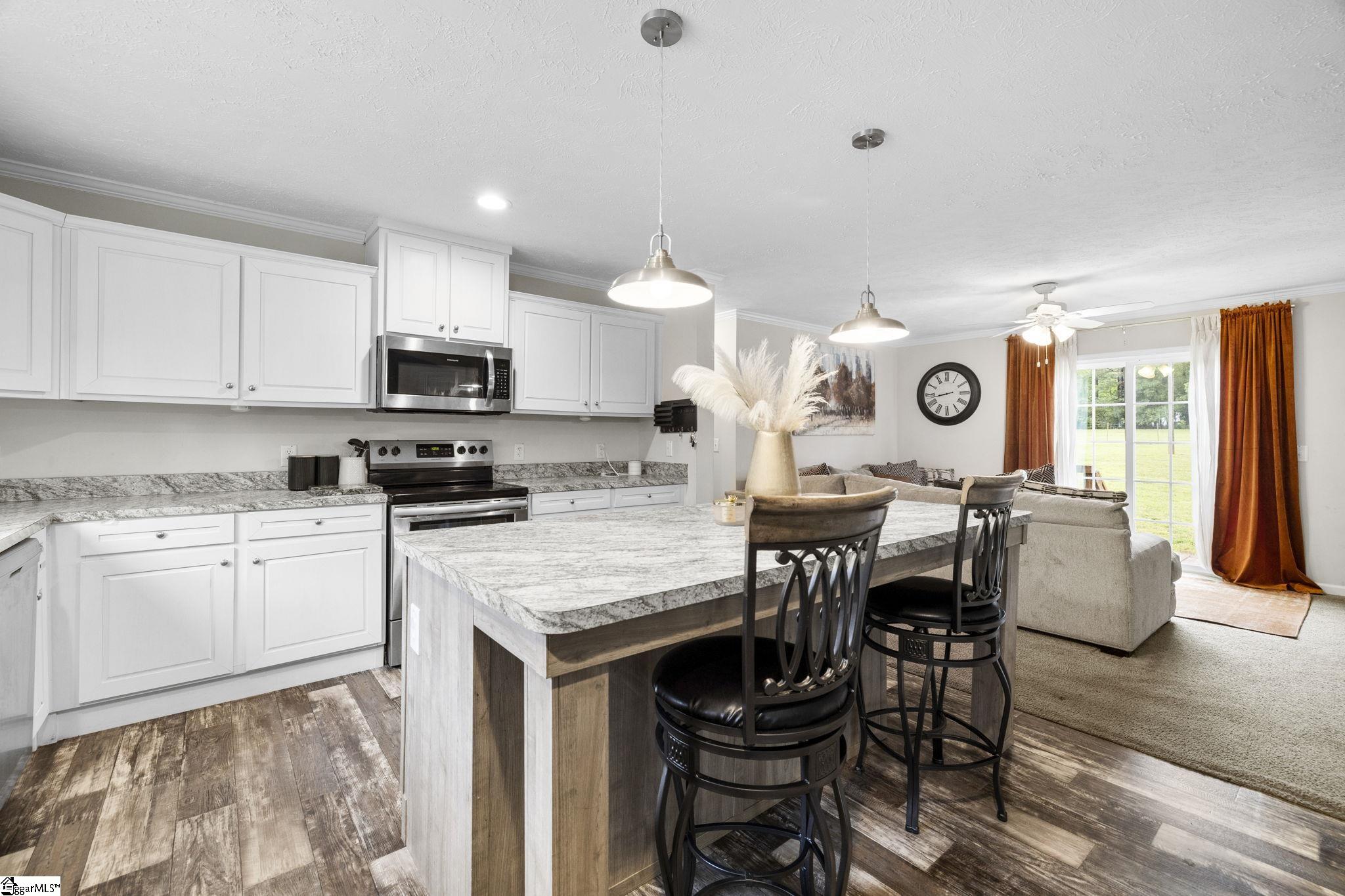 105 Penson, Honea Path, South Carolina image 11