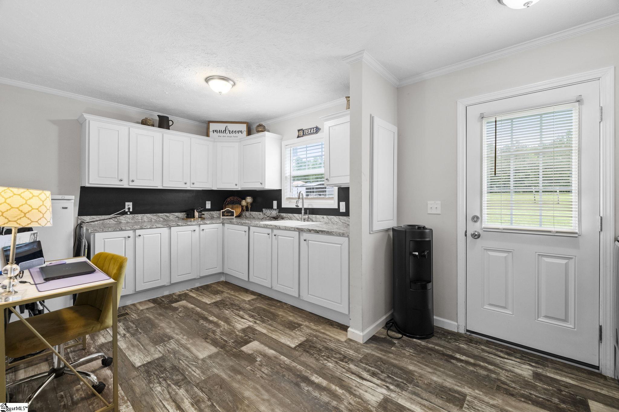 105 Penson, Honea Path, South Carolina image 17