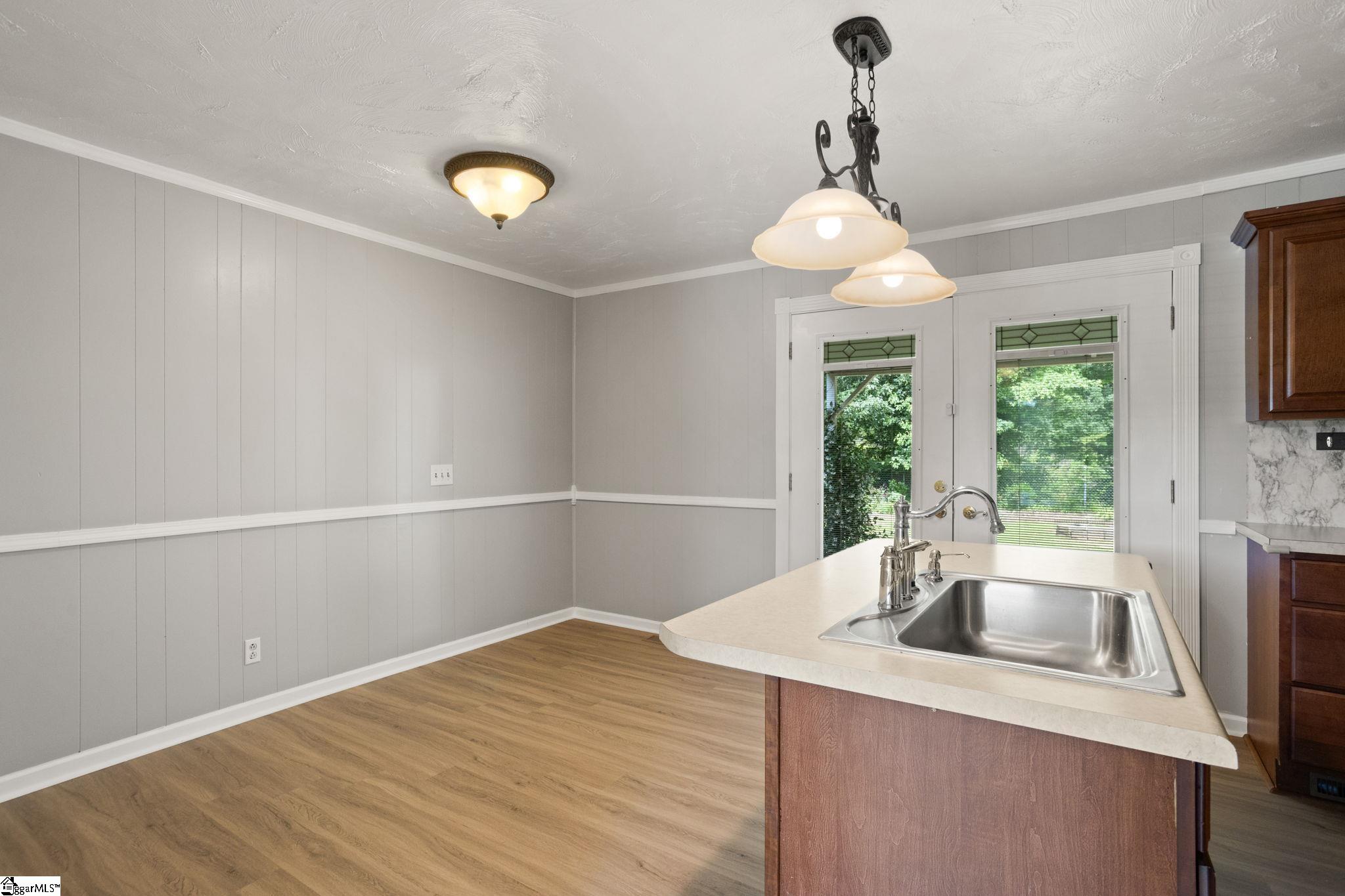 112 L, Williamston, South Carolina image 11
