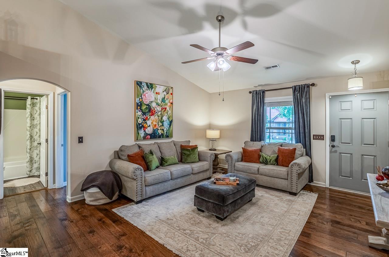 653 Chartwell, Greer, South Carolina image 2