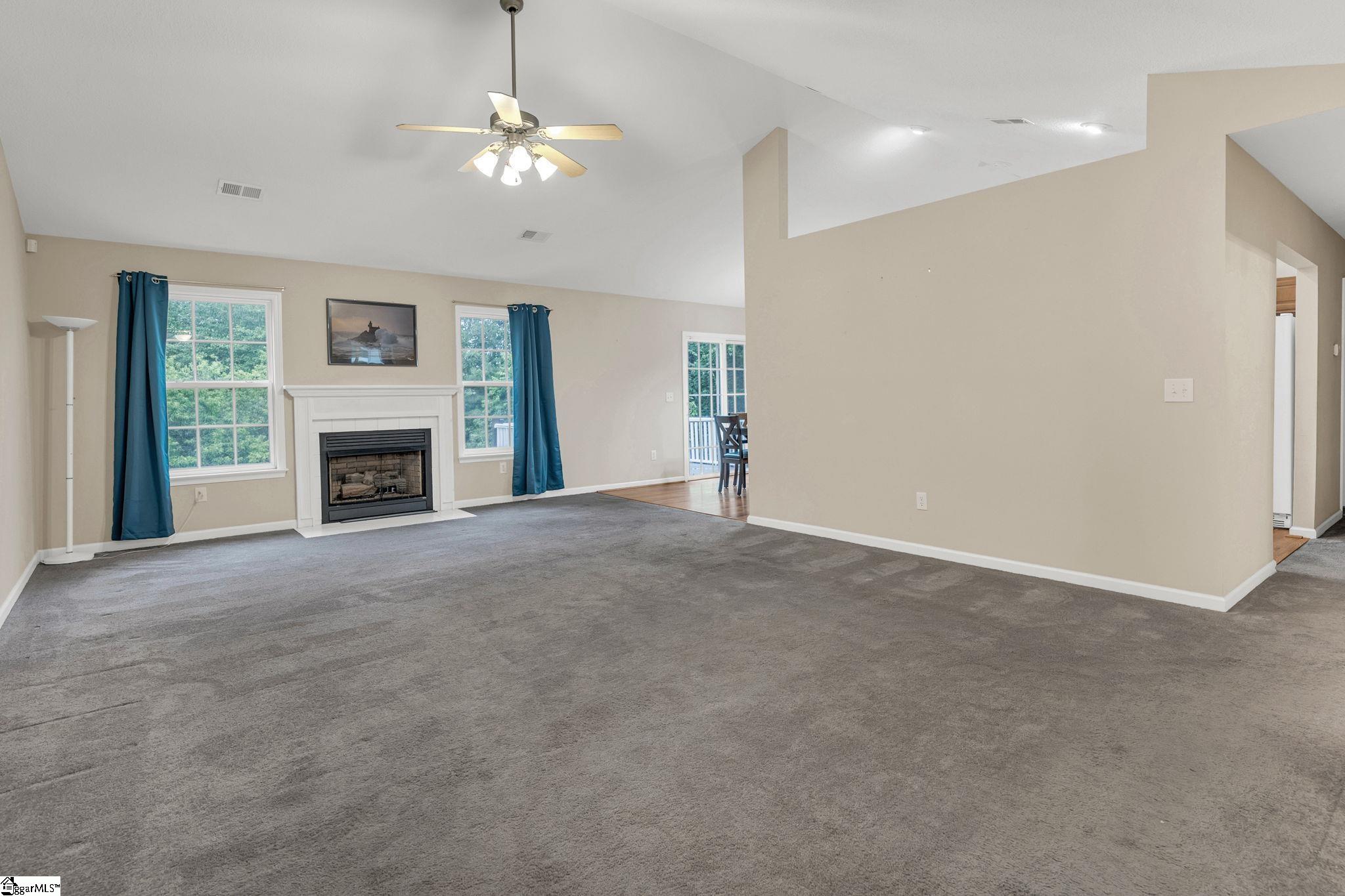 246 Waters, Taylors, South Carolina image 4
